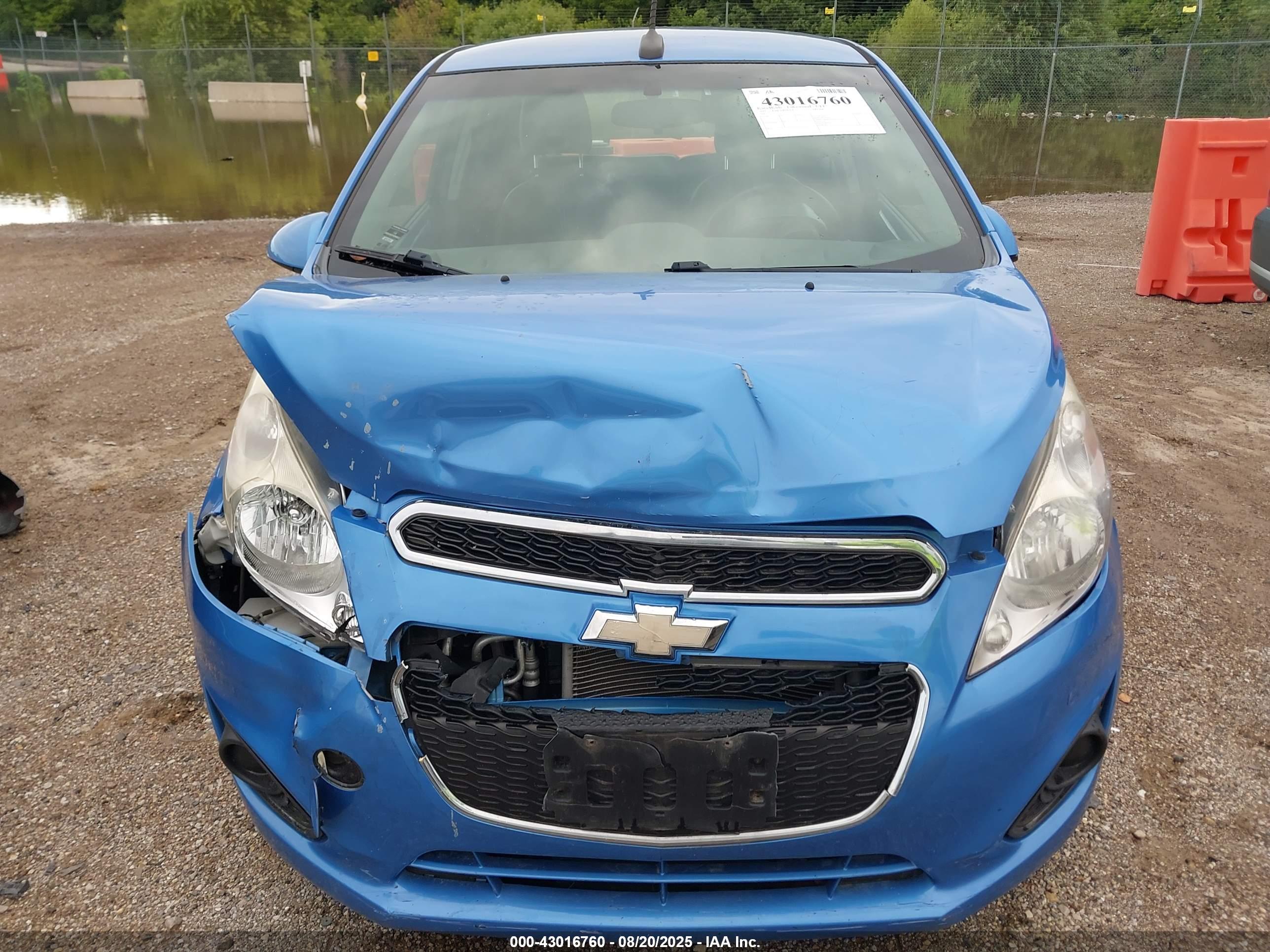 CHEVROLET SPARK image 6