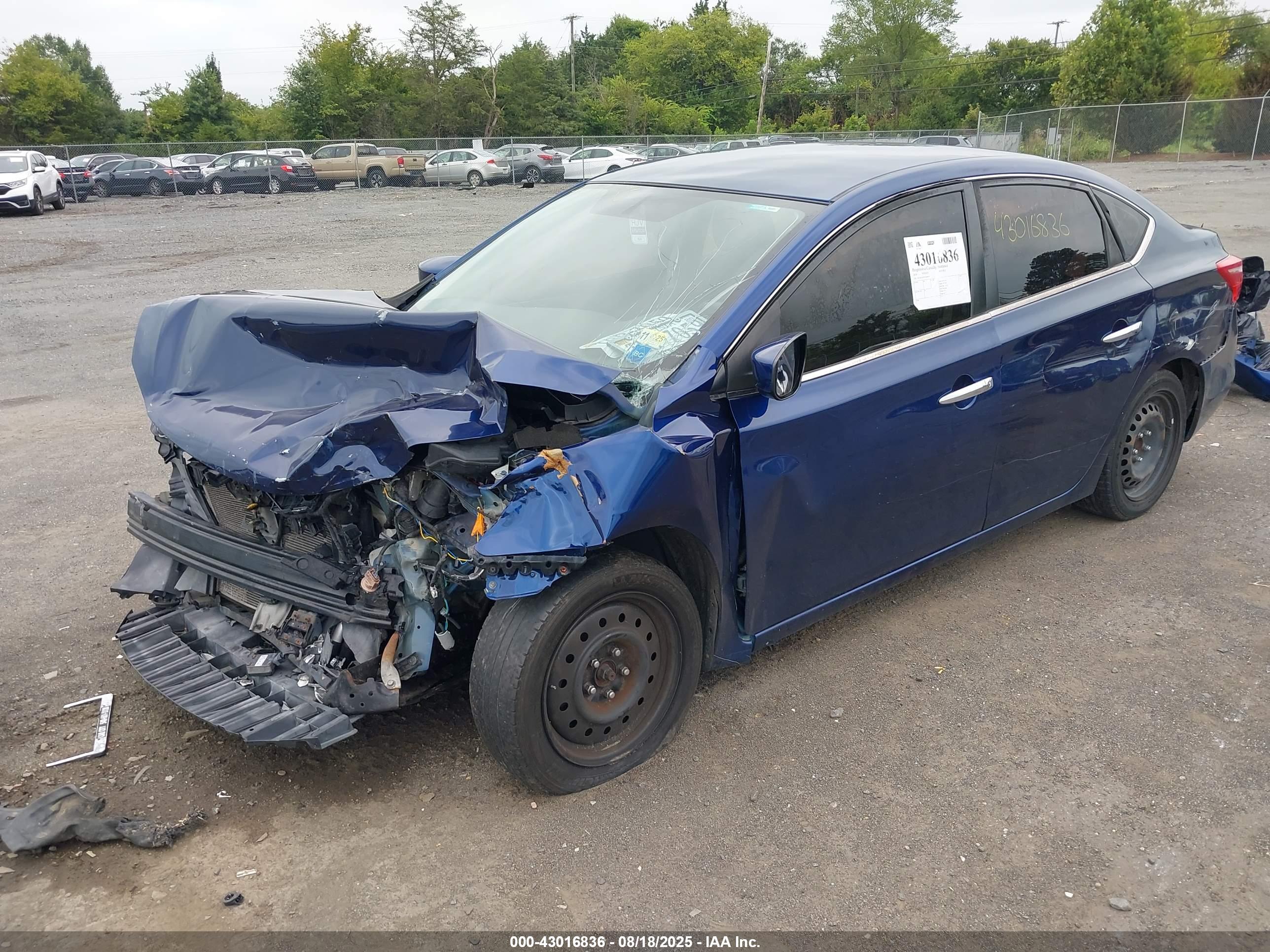 NISSAN SENTRA image 2