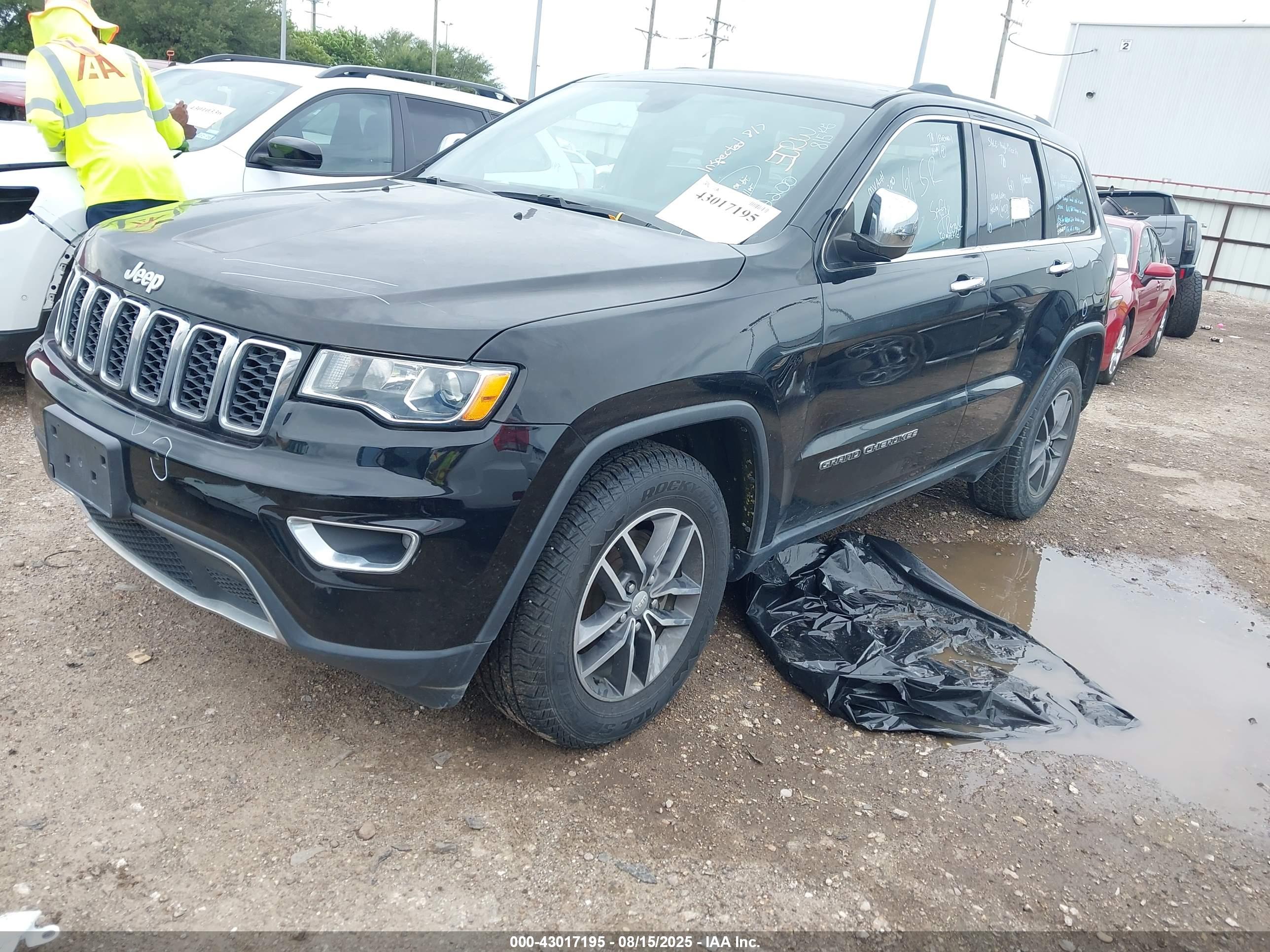 JEEP GRAND image 2