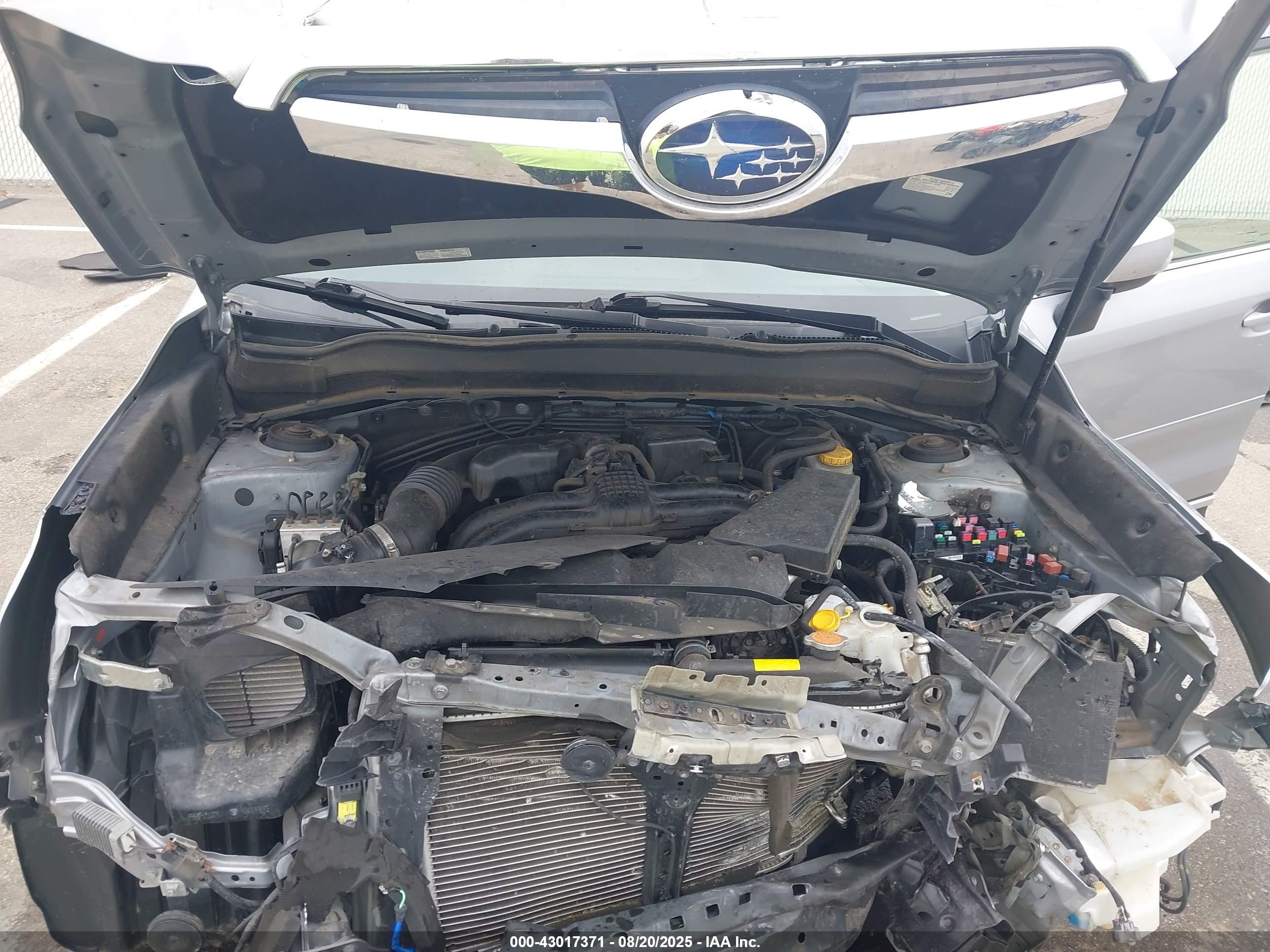 SUBARU FORESTER image 10