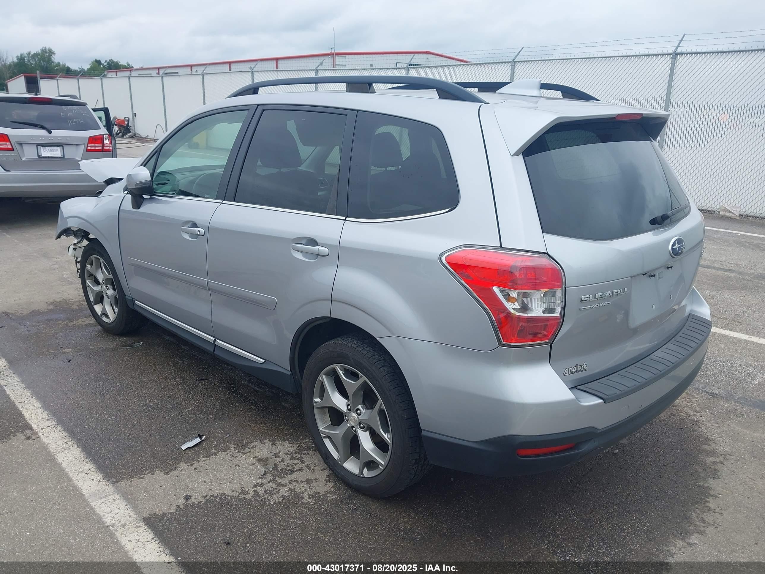 SUBARU FORESTER image 3