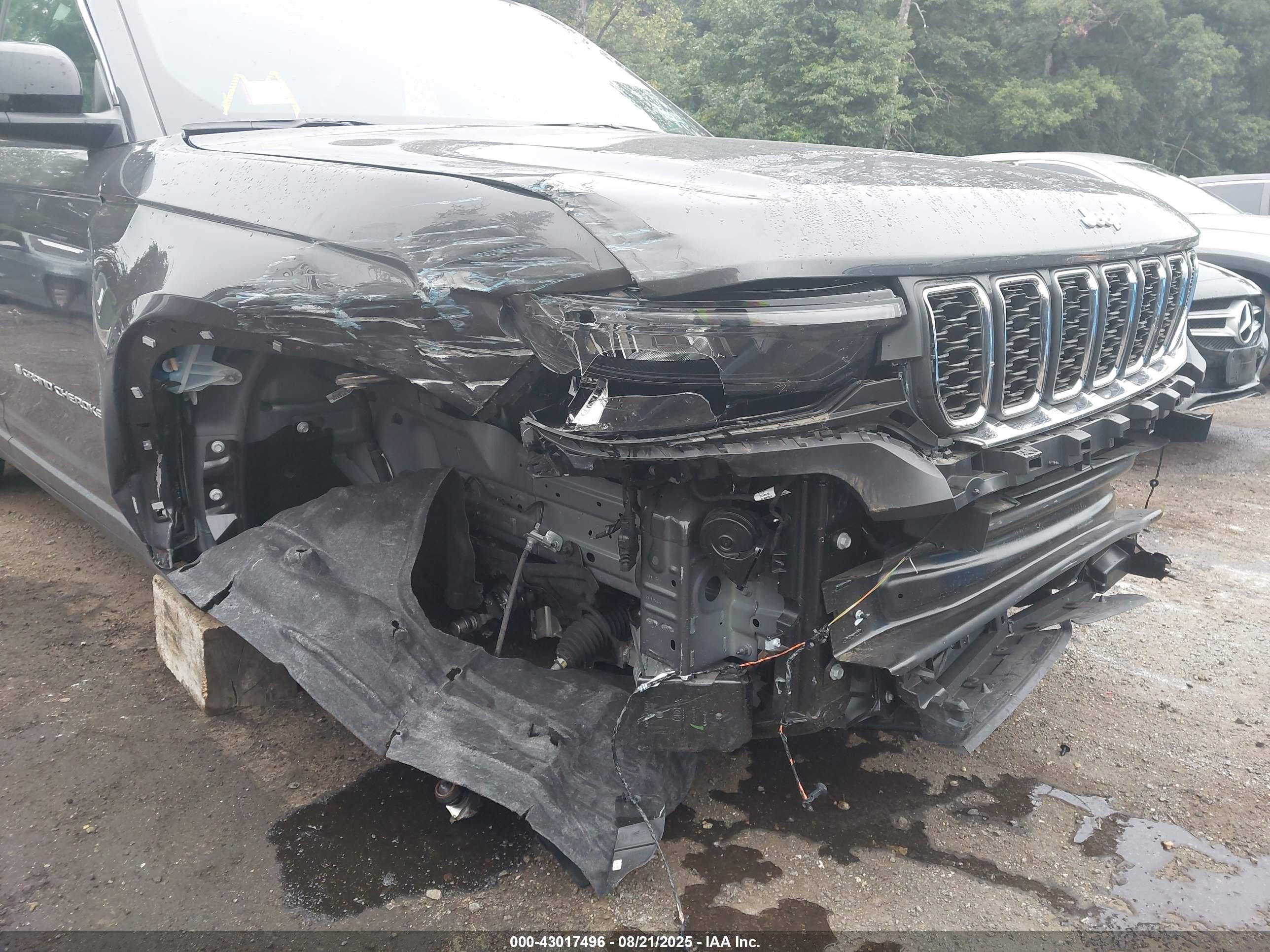 JEEP GRAND image 6