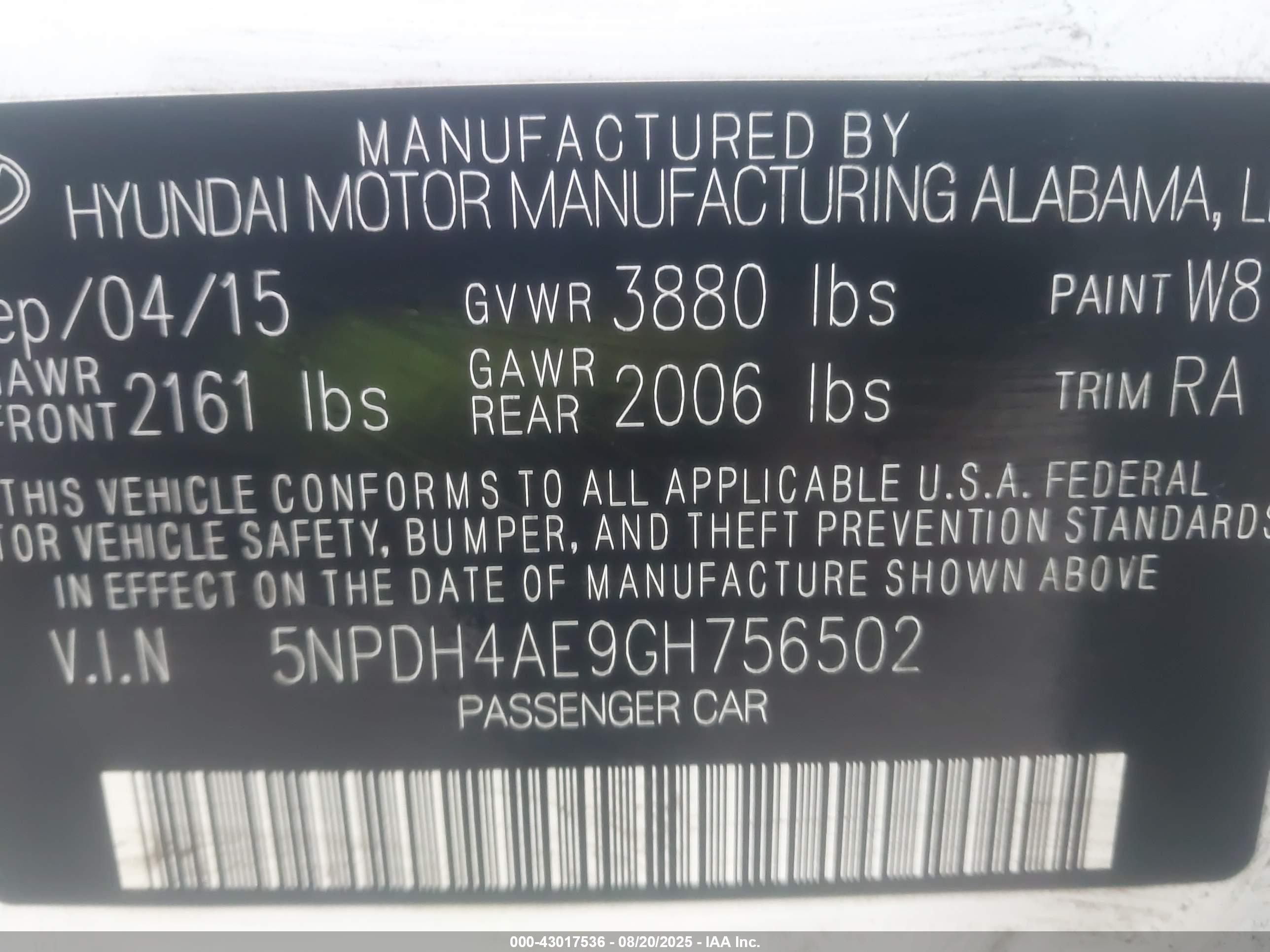 HYUNDAI ELANTRA image 9