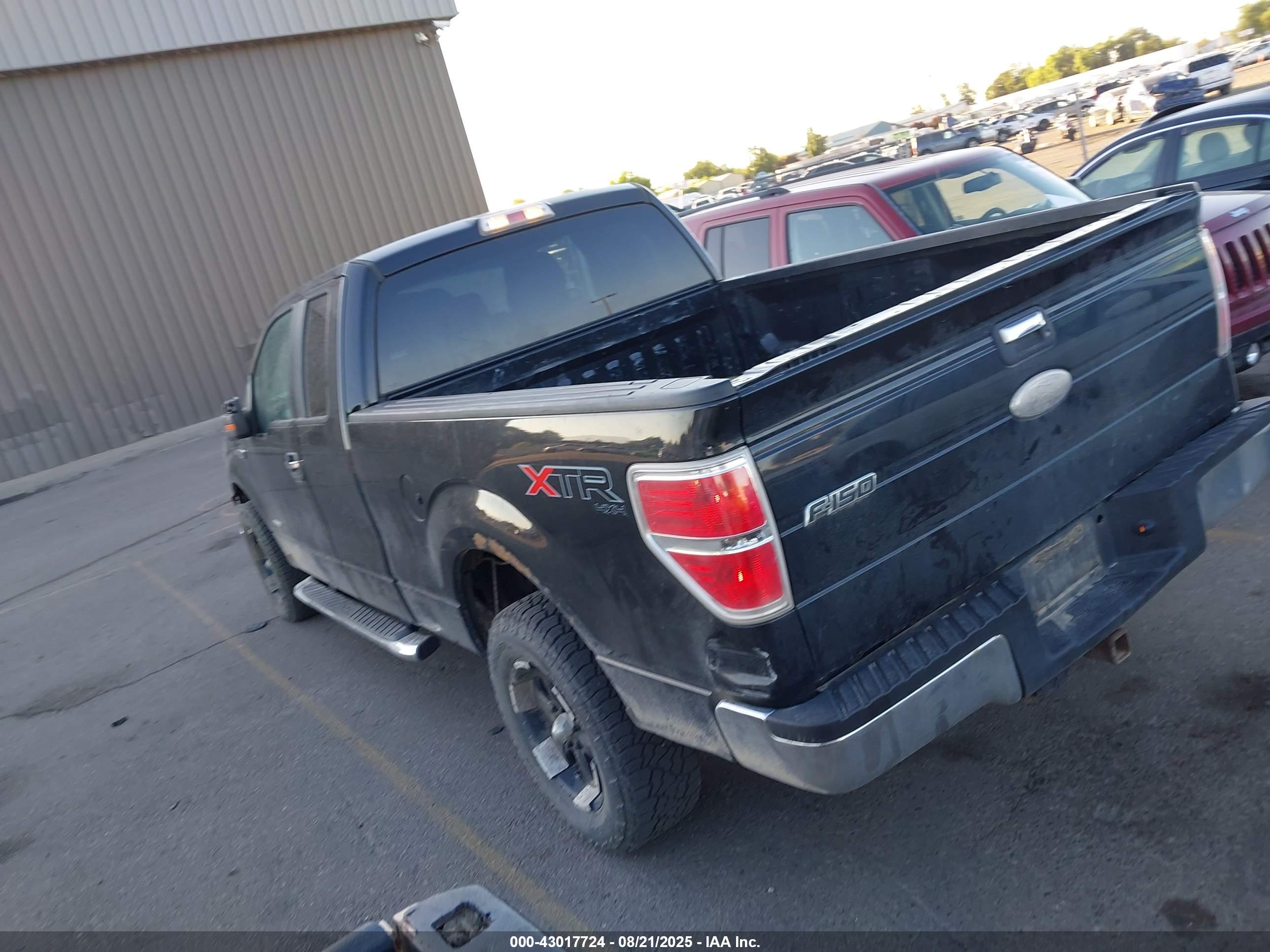 FORD F-150 image 3
