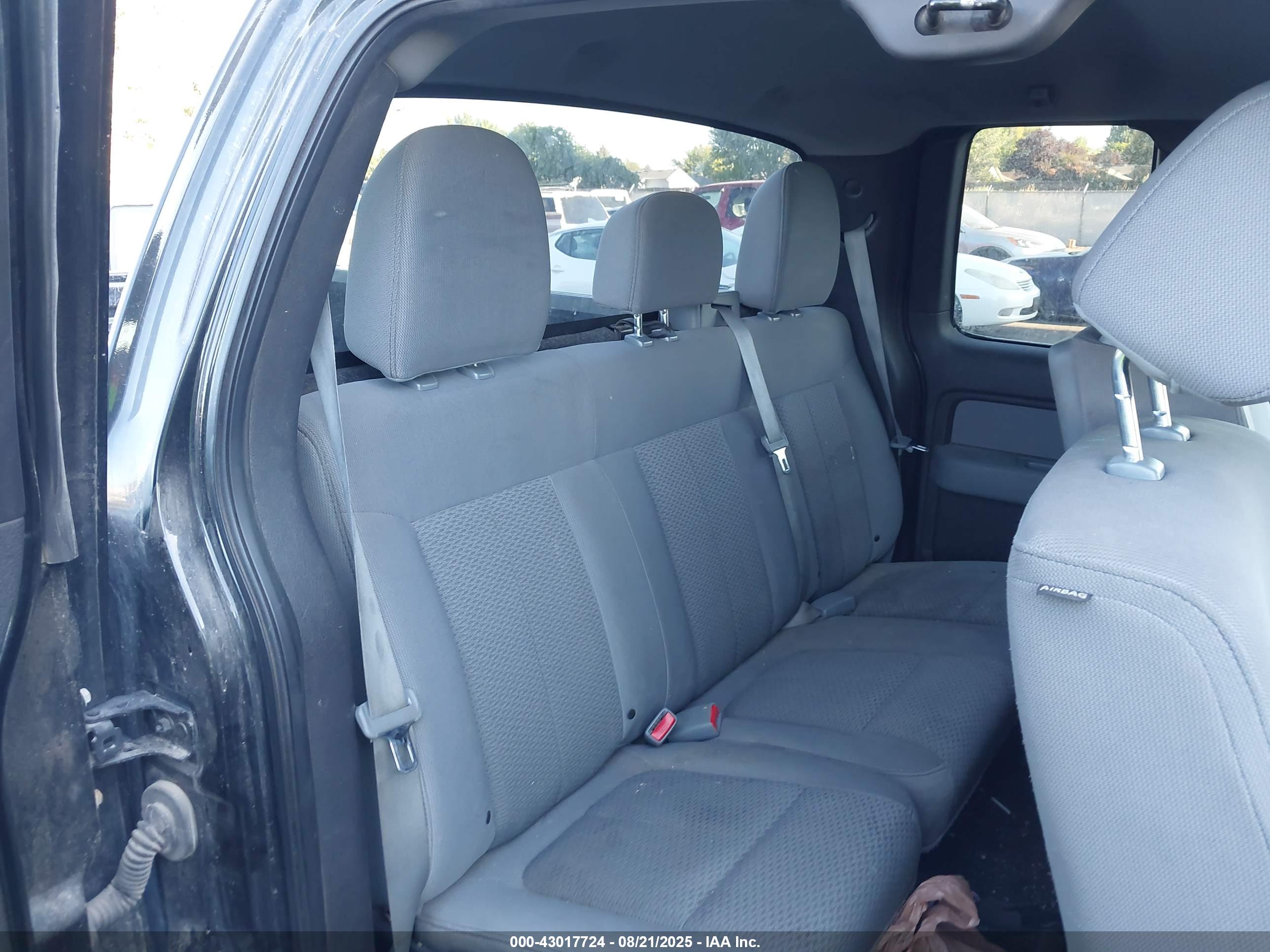 FORD F-150 image 8