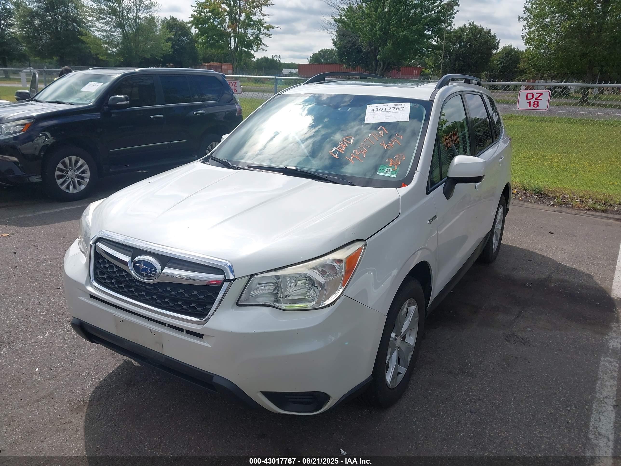 SUBARU FORESTER image 2