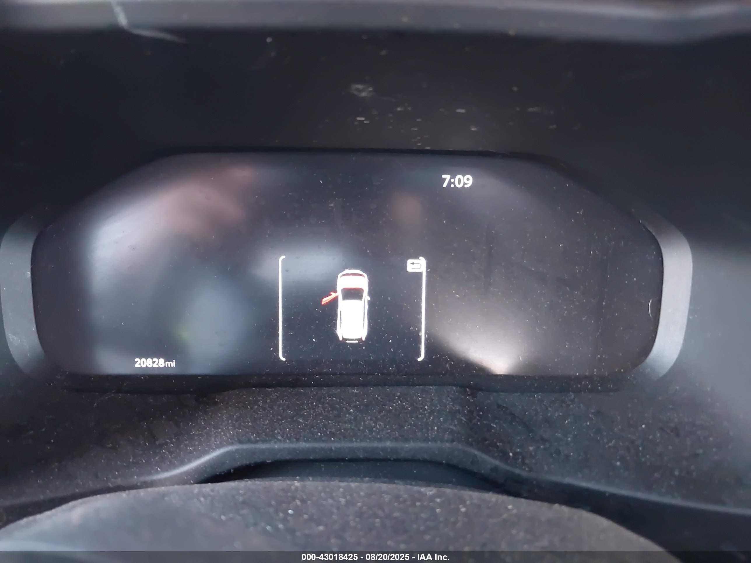 TOYOTA RAV4 image 7