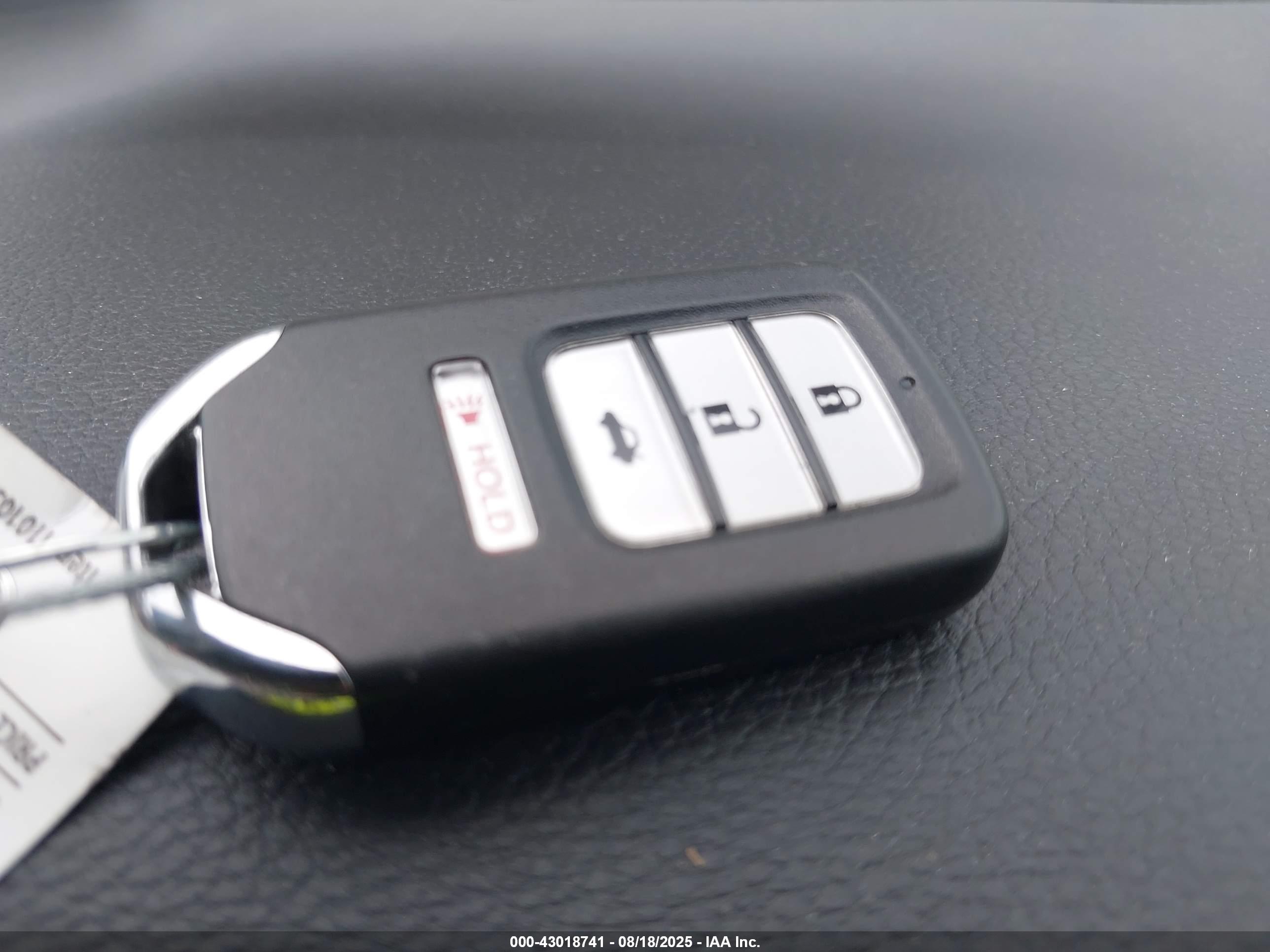 HONDA ACCORD image 11