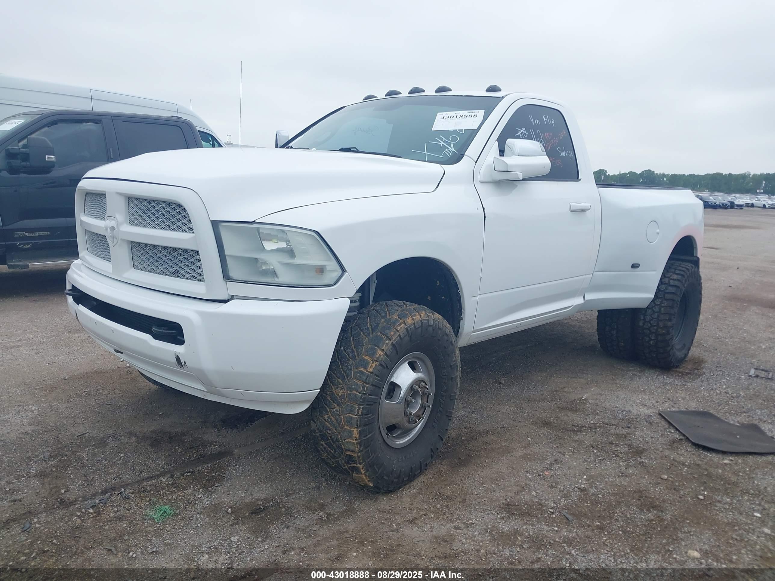 RAM 3500 image 2