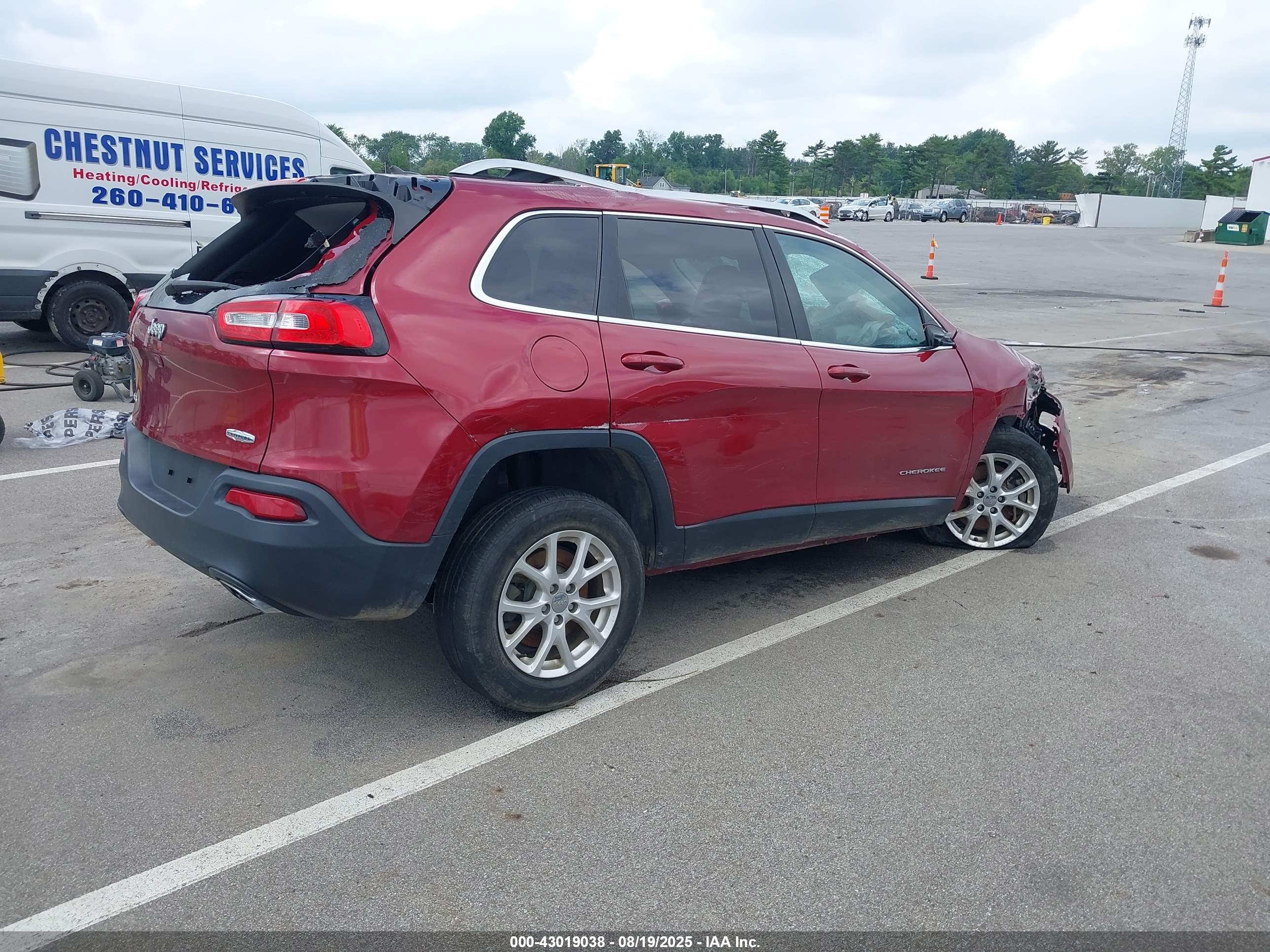 JEEP CHEROKEE image 4