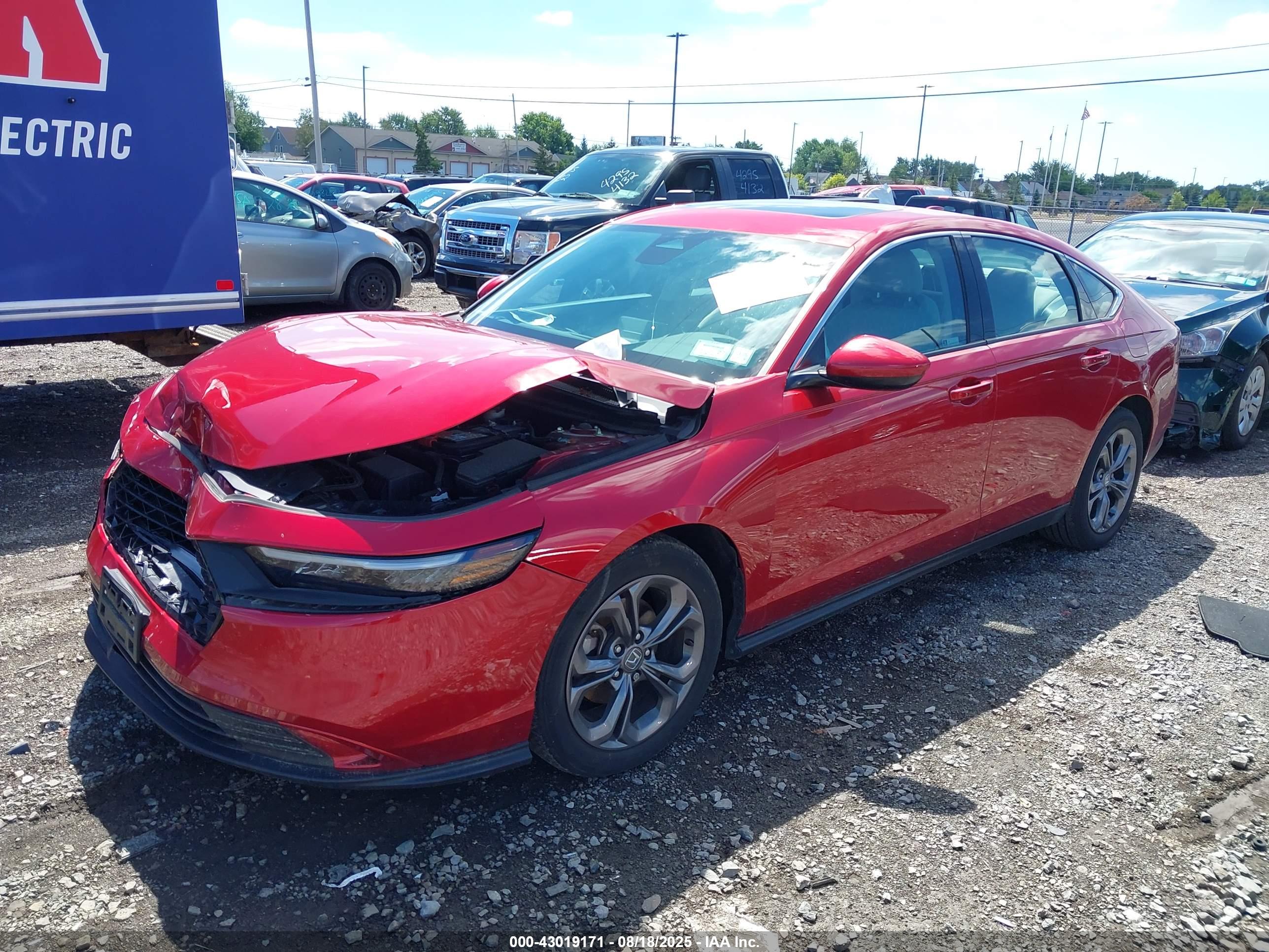 HONDA ACCORD image 2