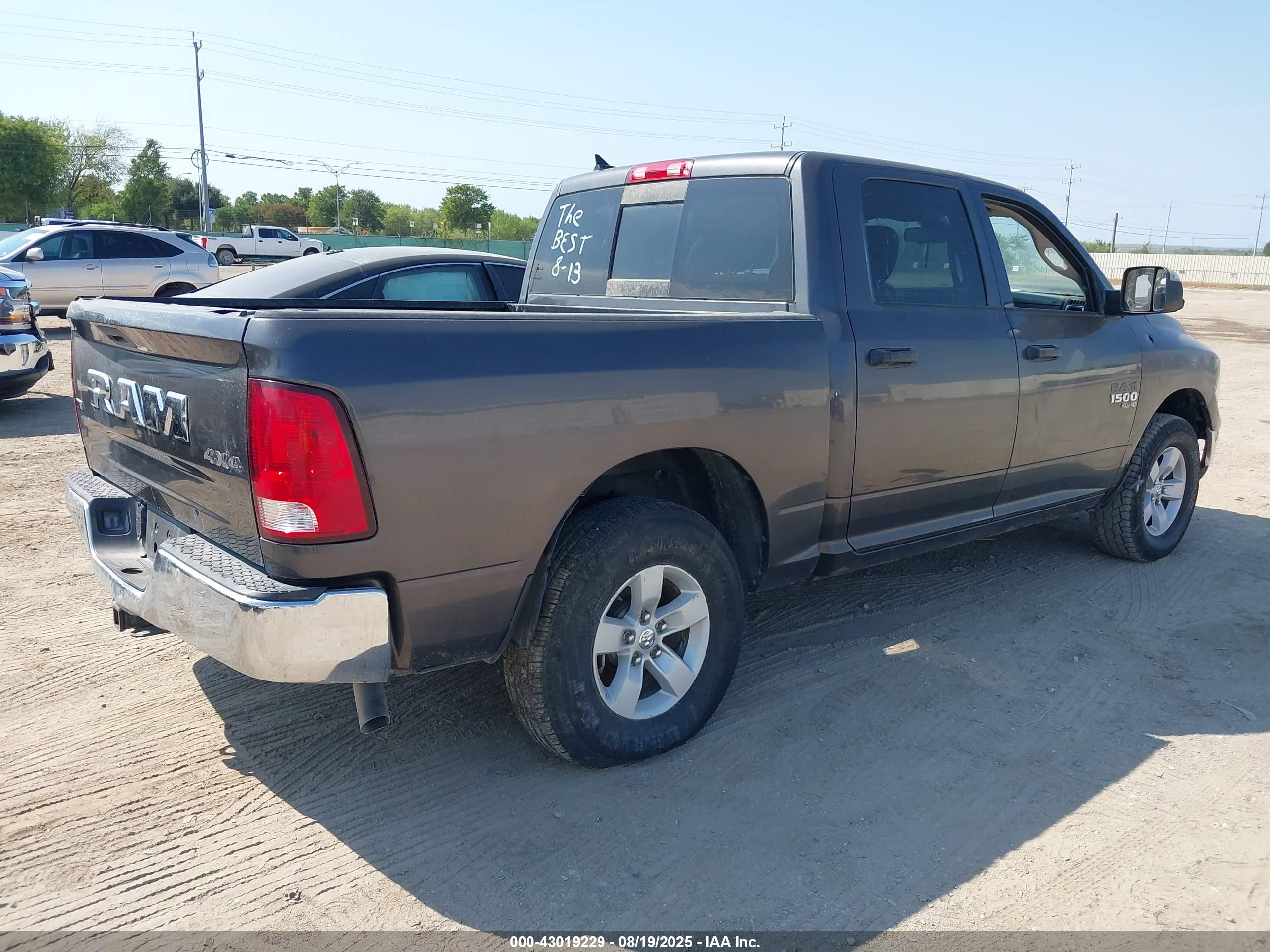 RAM 1500 image 4