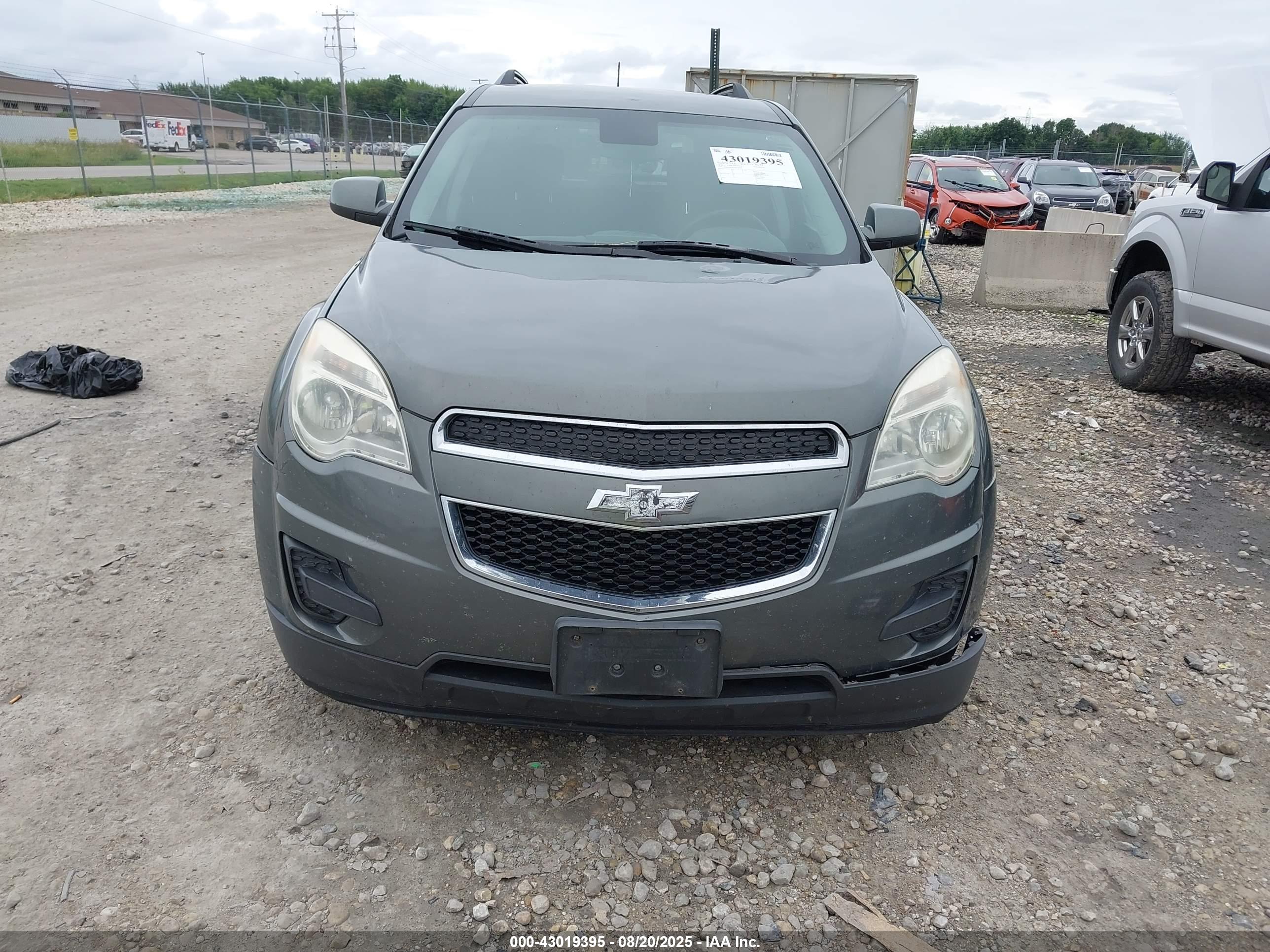 CHEVROLET EQUINOX image 6