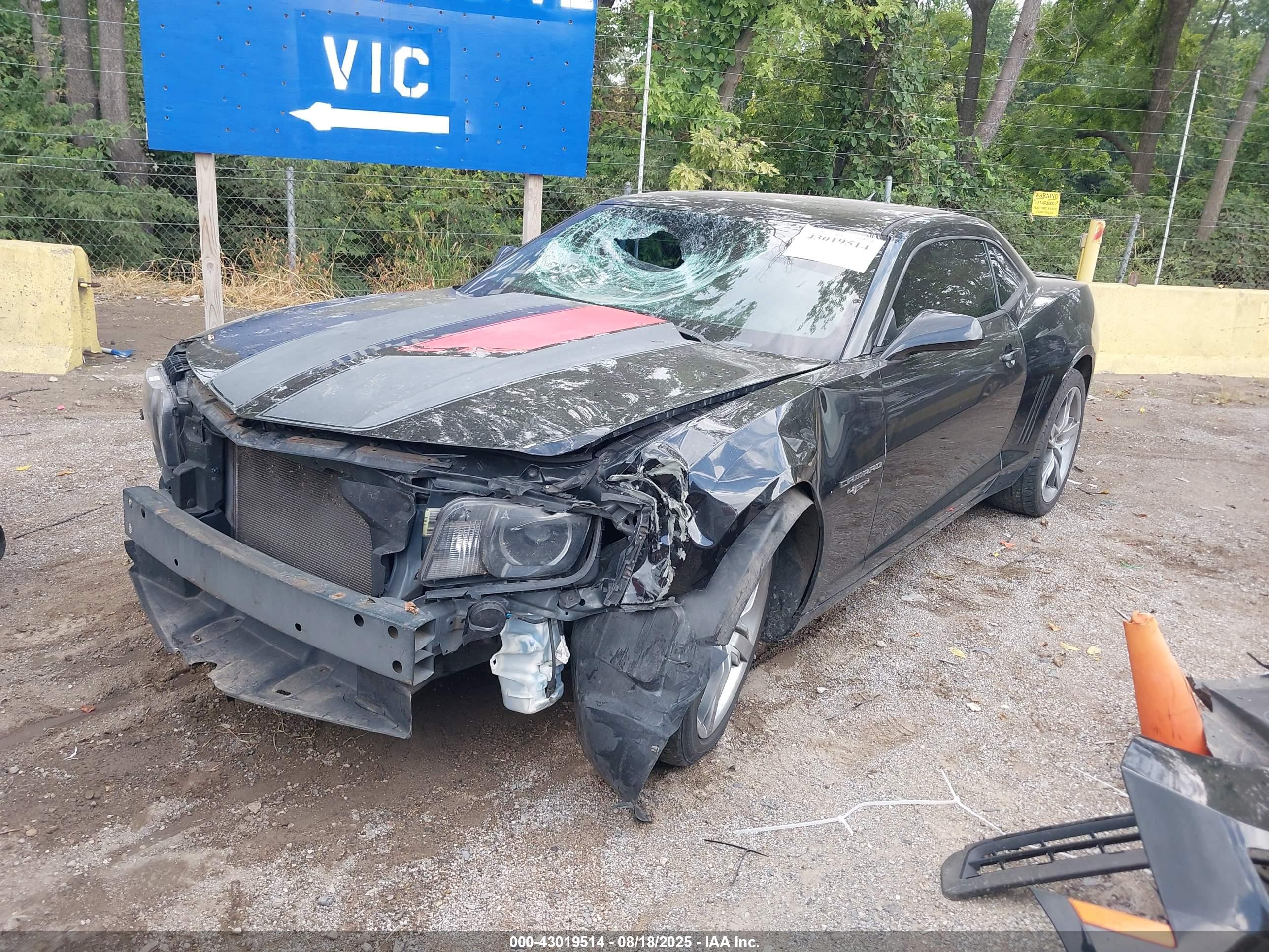 CHEVROLET CAMARO image 2