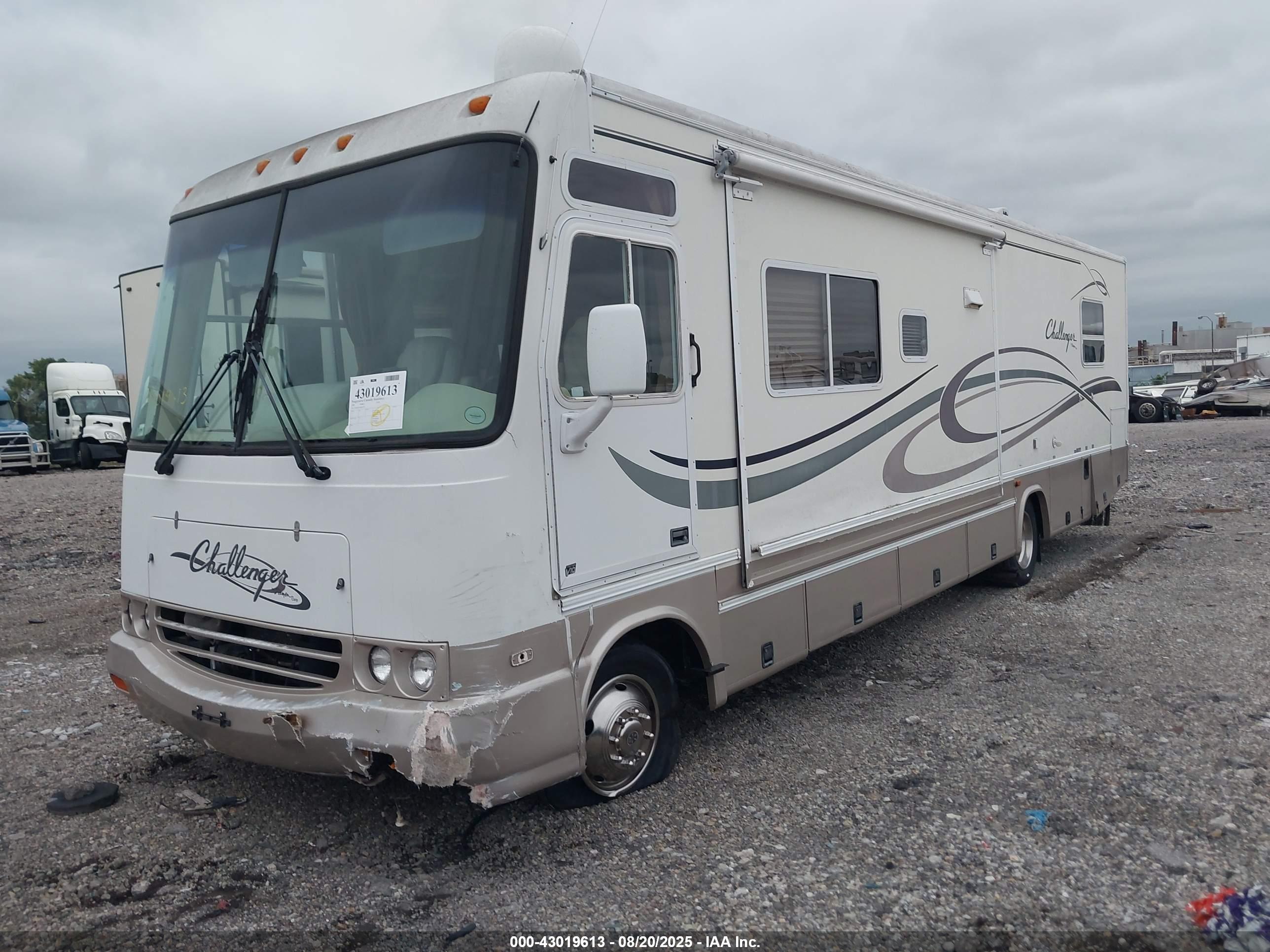FORD F550 image 2