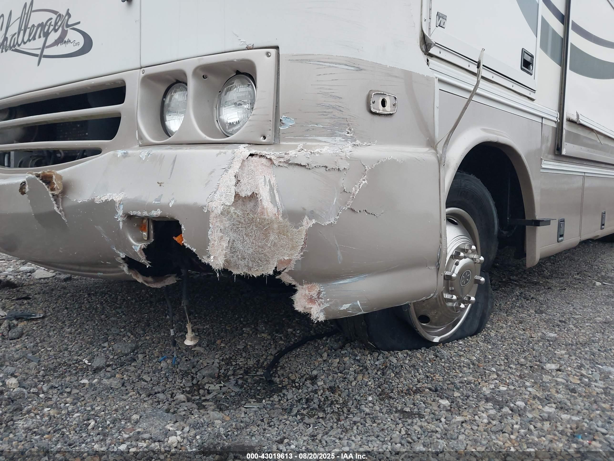FORD F550 image 6