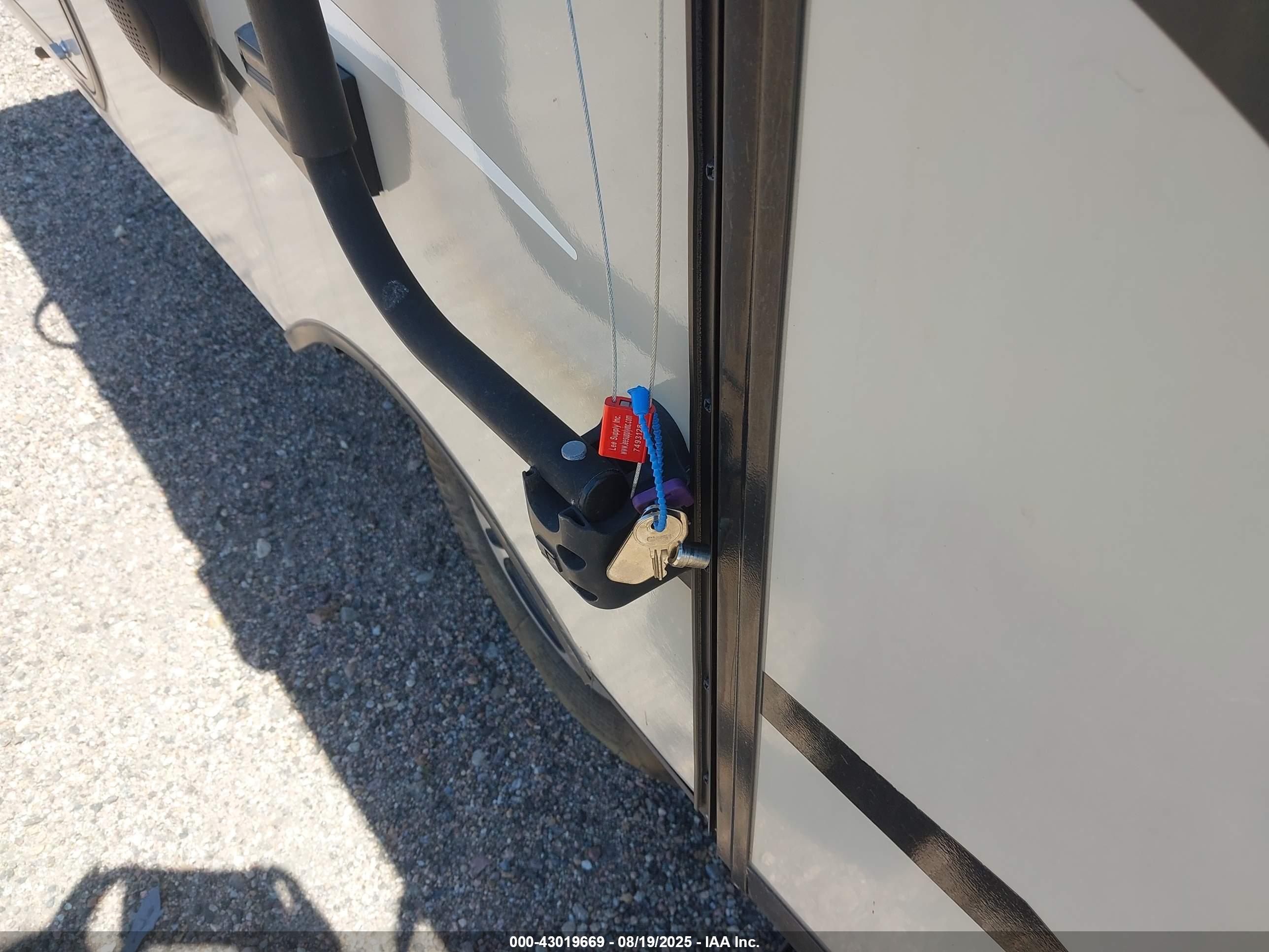 JAYCO COMET image 11