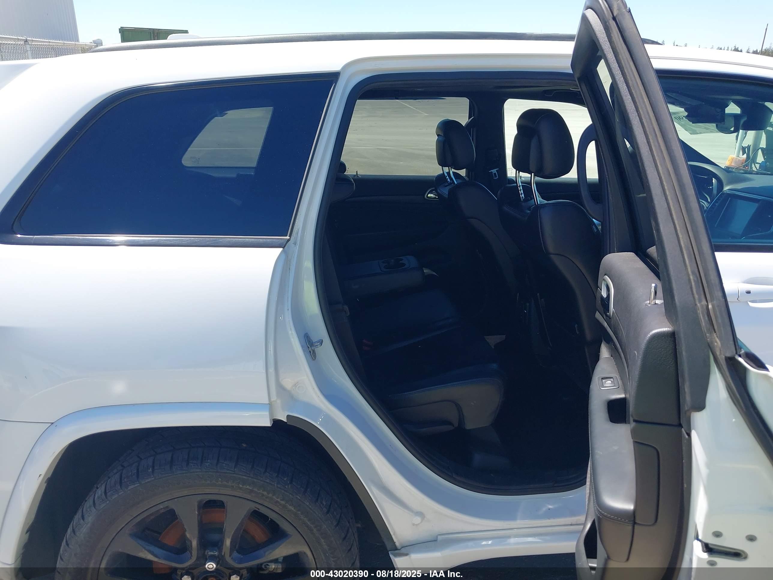 JEEP GRAND image 8