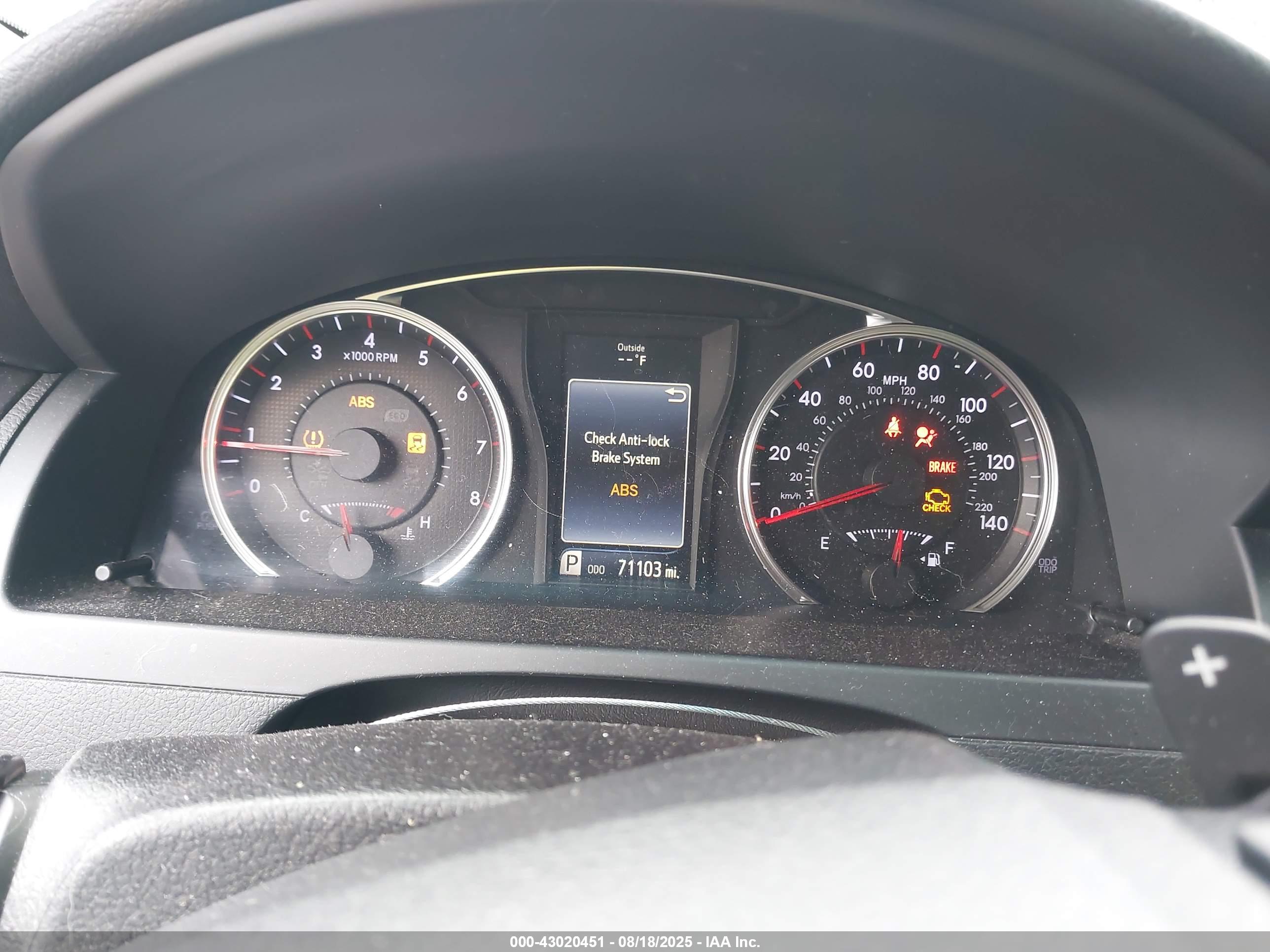 TOYOTA CAMRY image 7