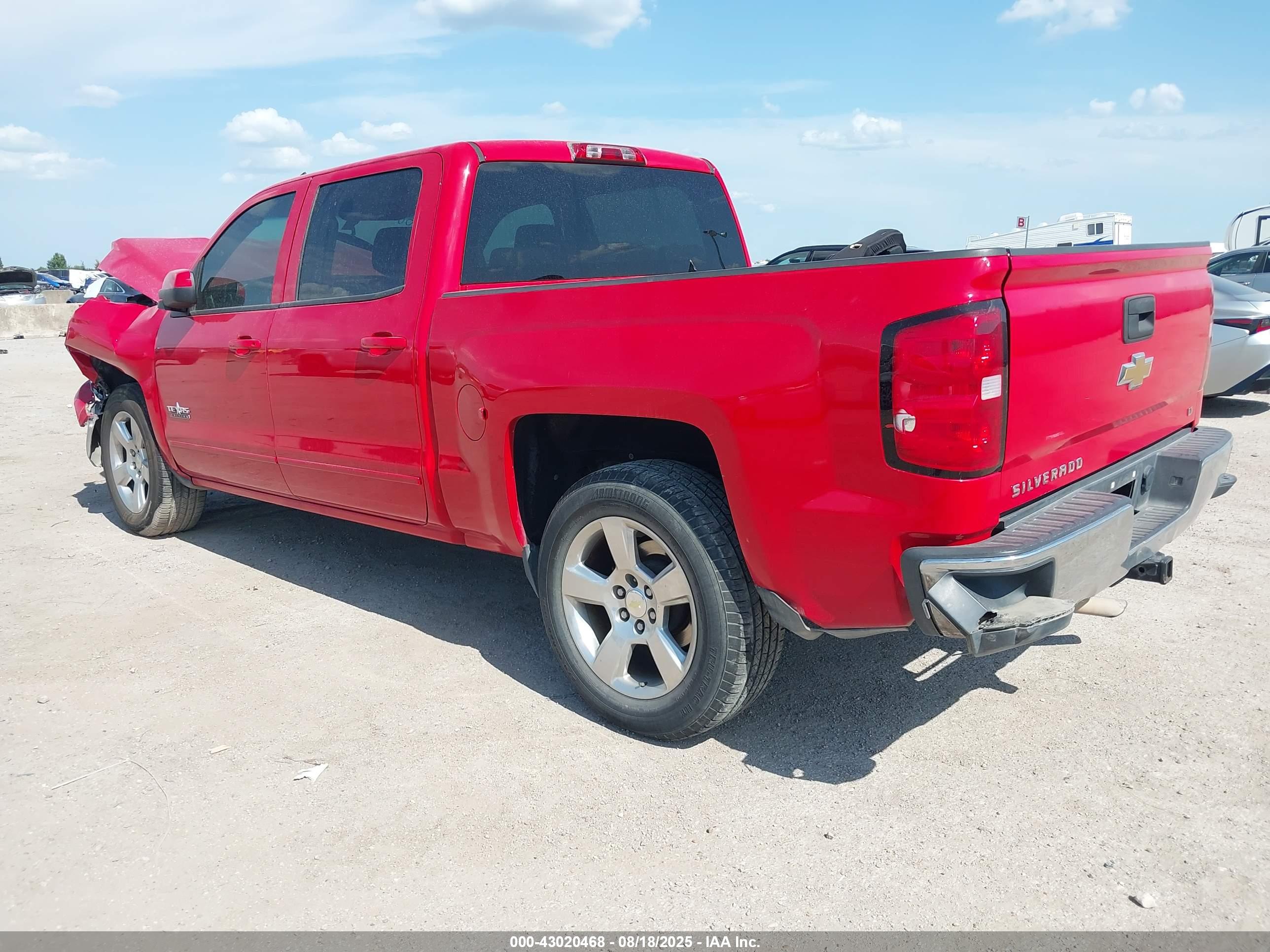 CHEVROLET SILVERADO image 3