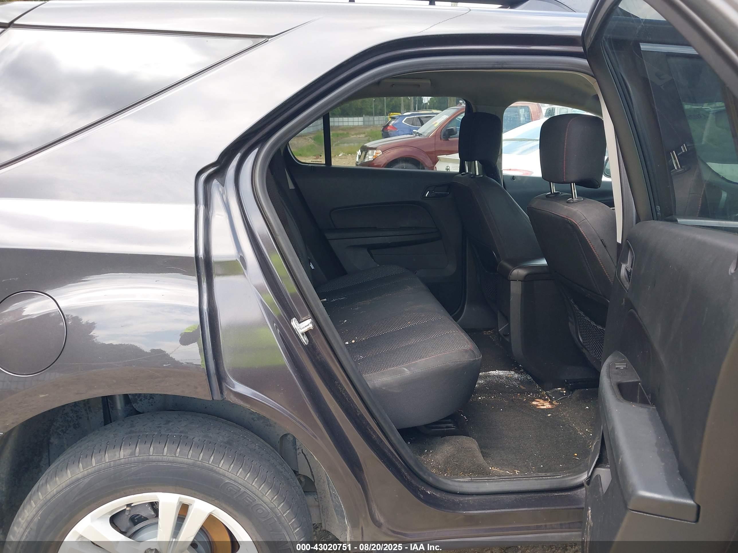 CHEVROLET EQUINOX image 8