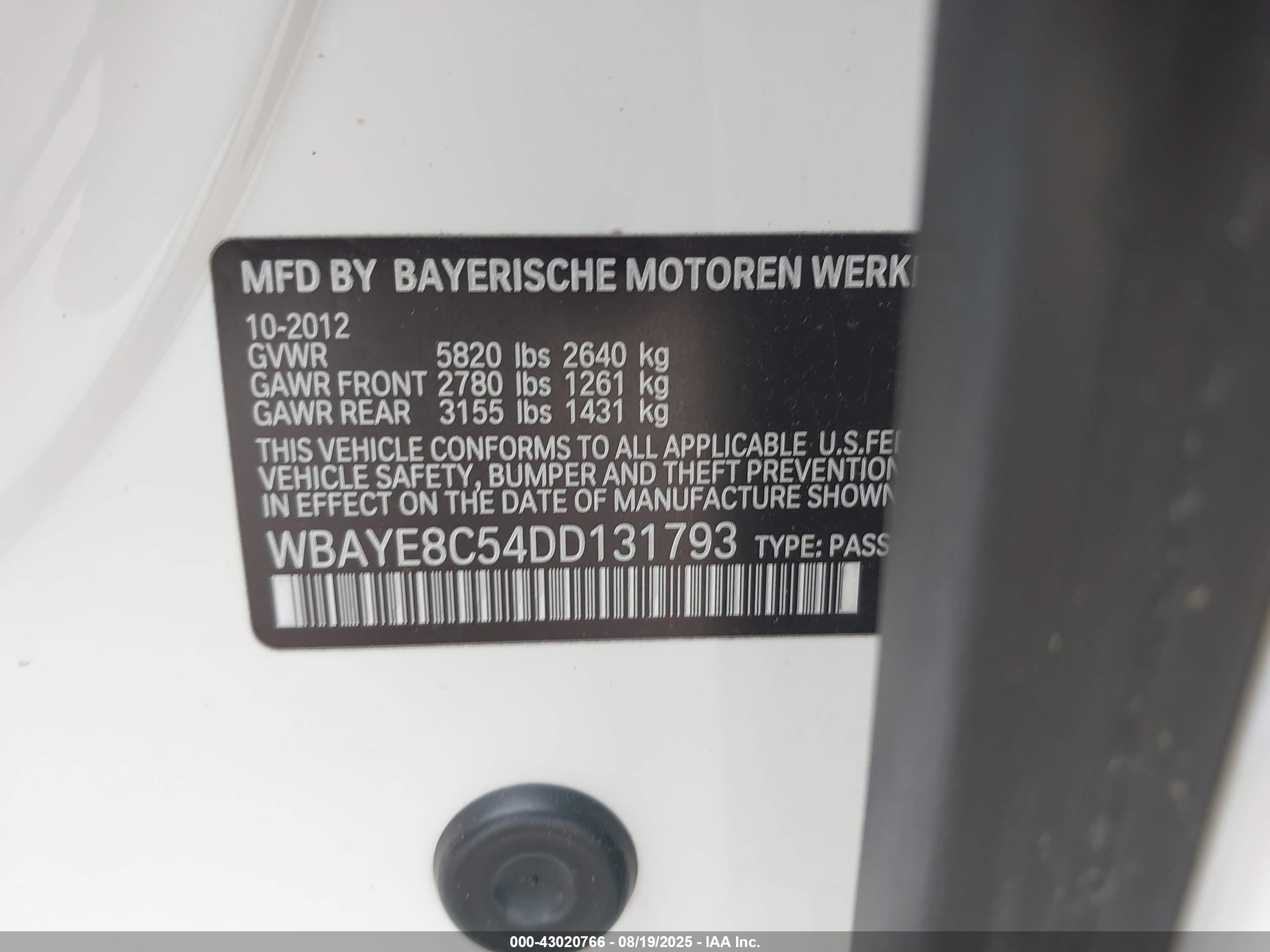 BMW 750LI image 9