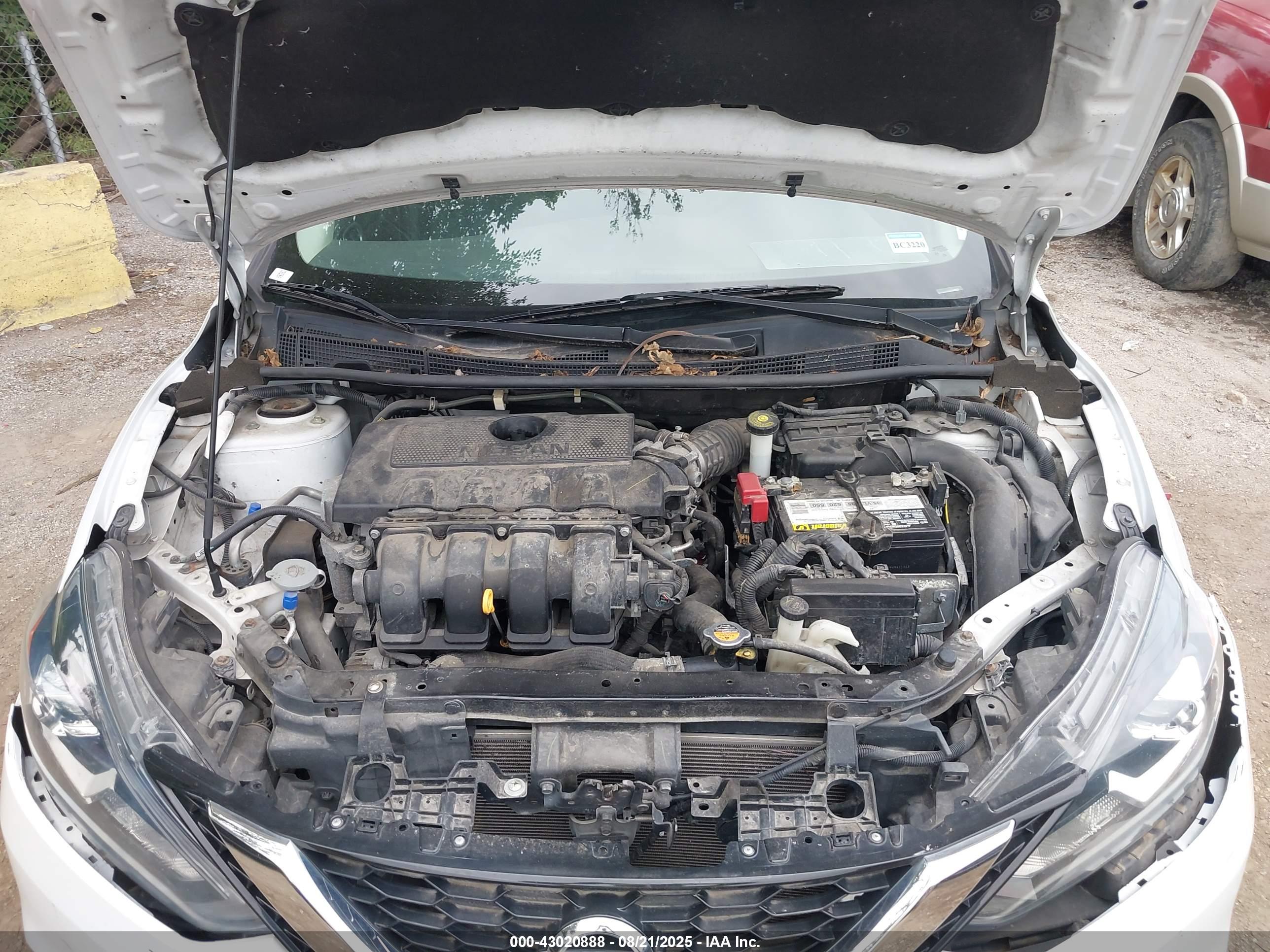 NISSAN SENTRA image 10