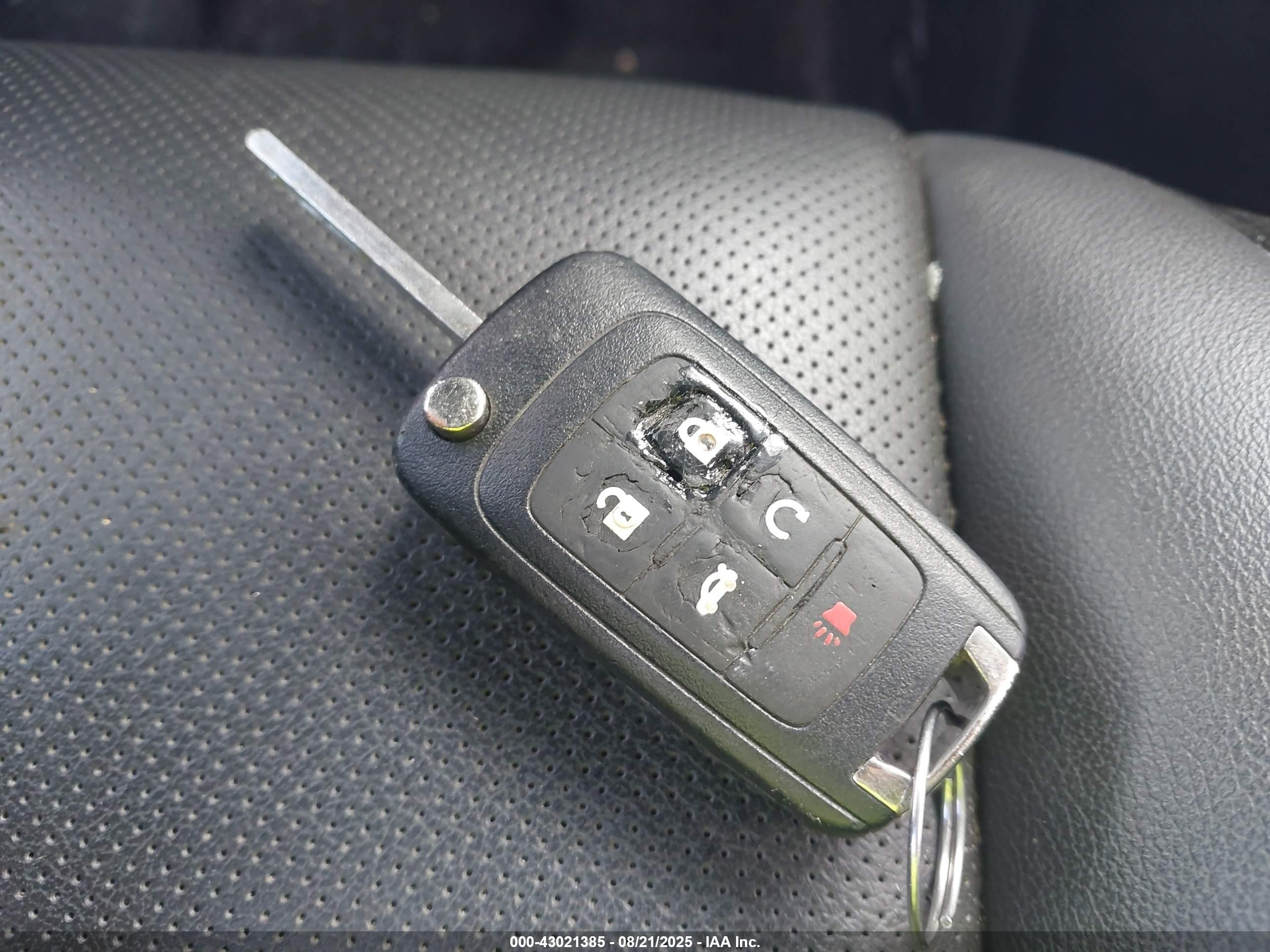 GMC TERRAIN image 11