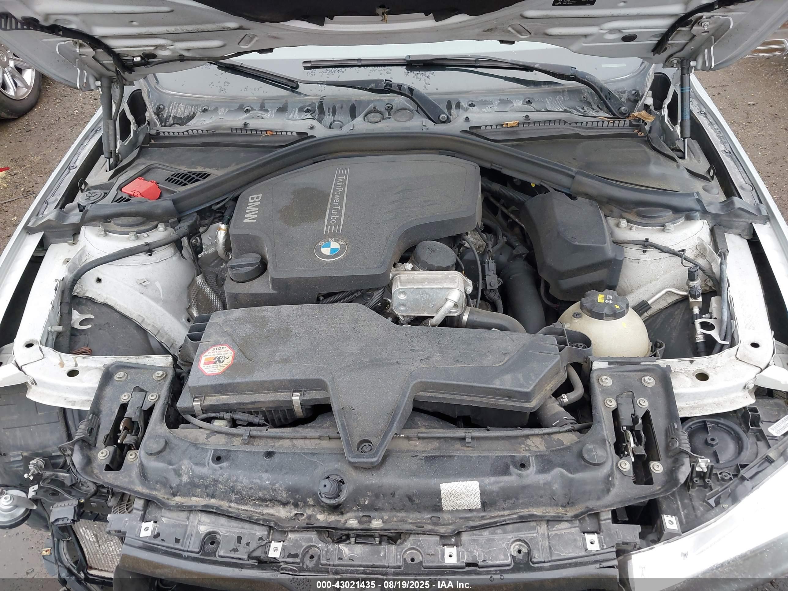 BMW 328I image 10