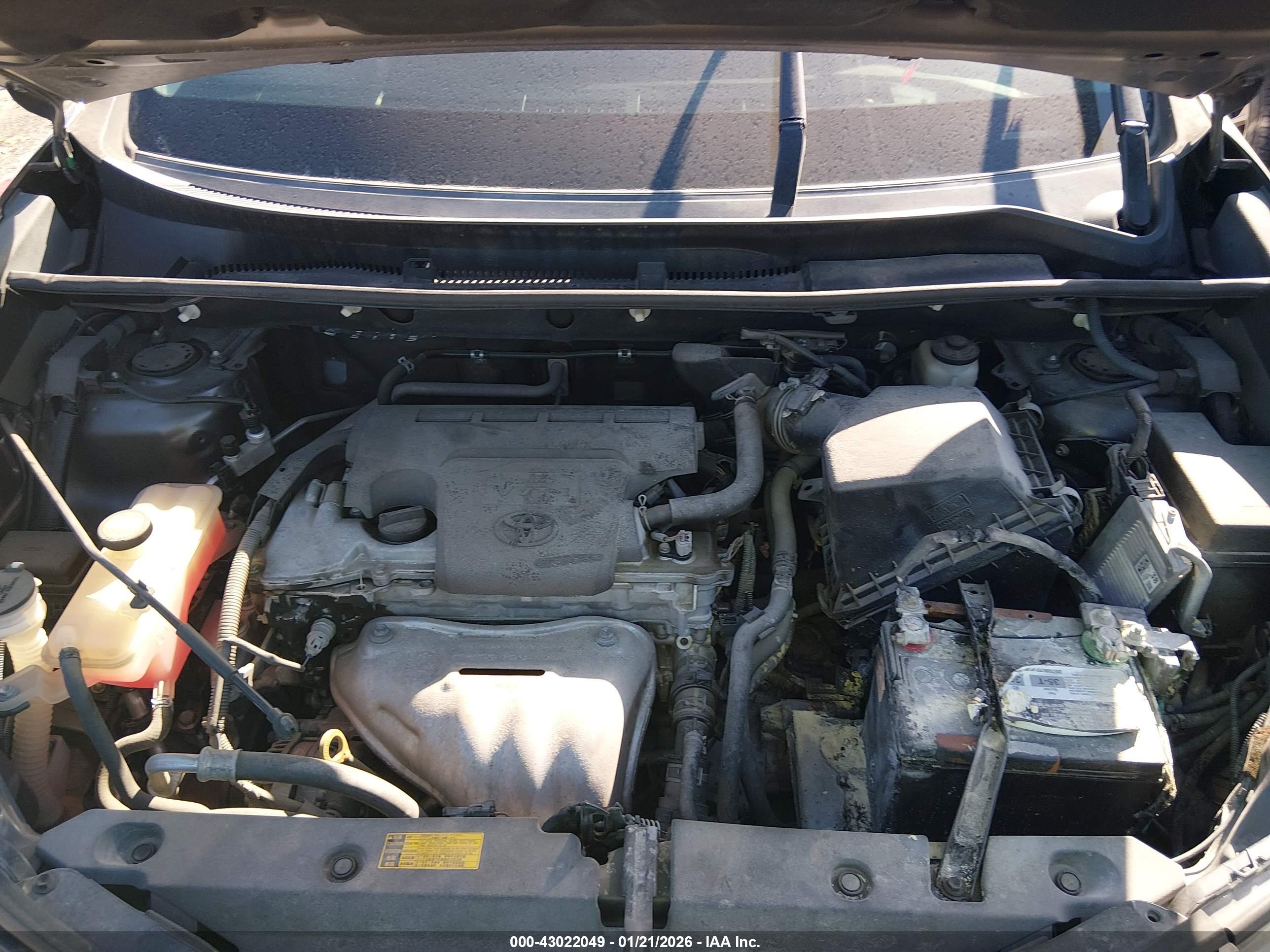 TOYOTA RAV4 image 10