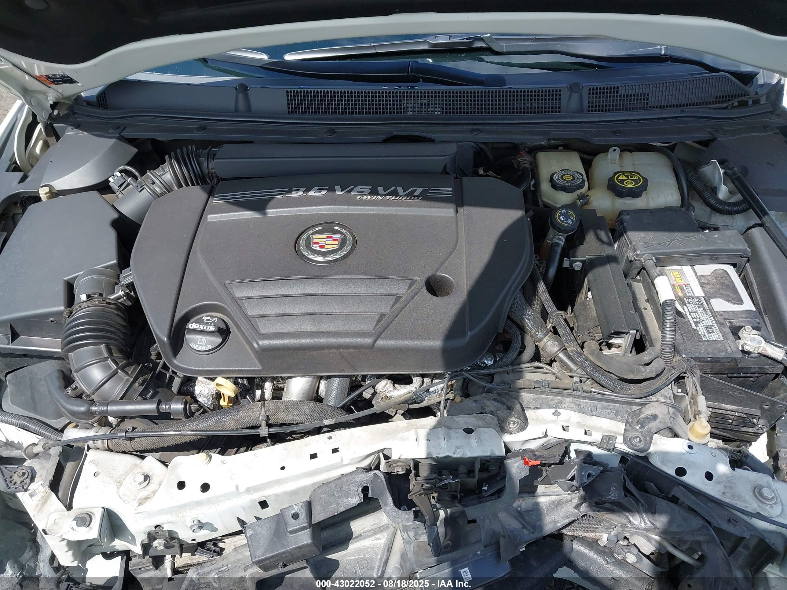 CADILLAC XTS image 10
