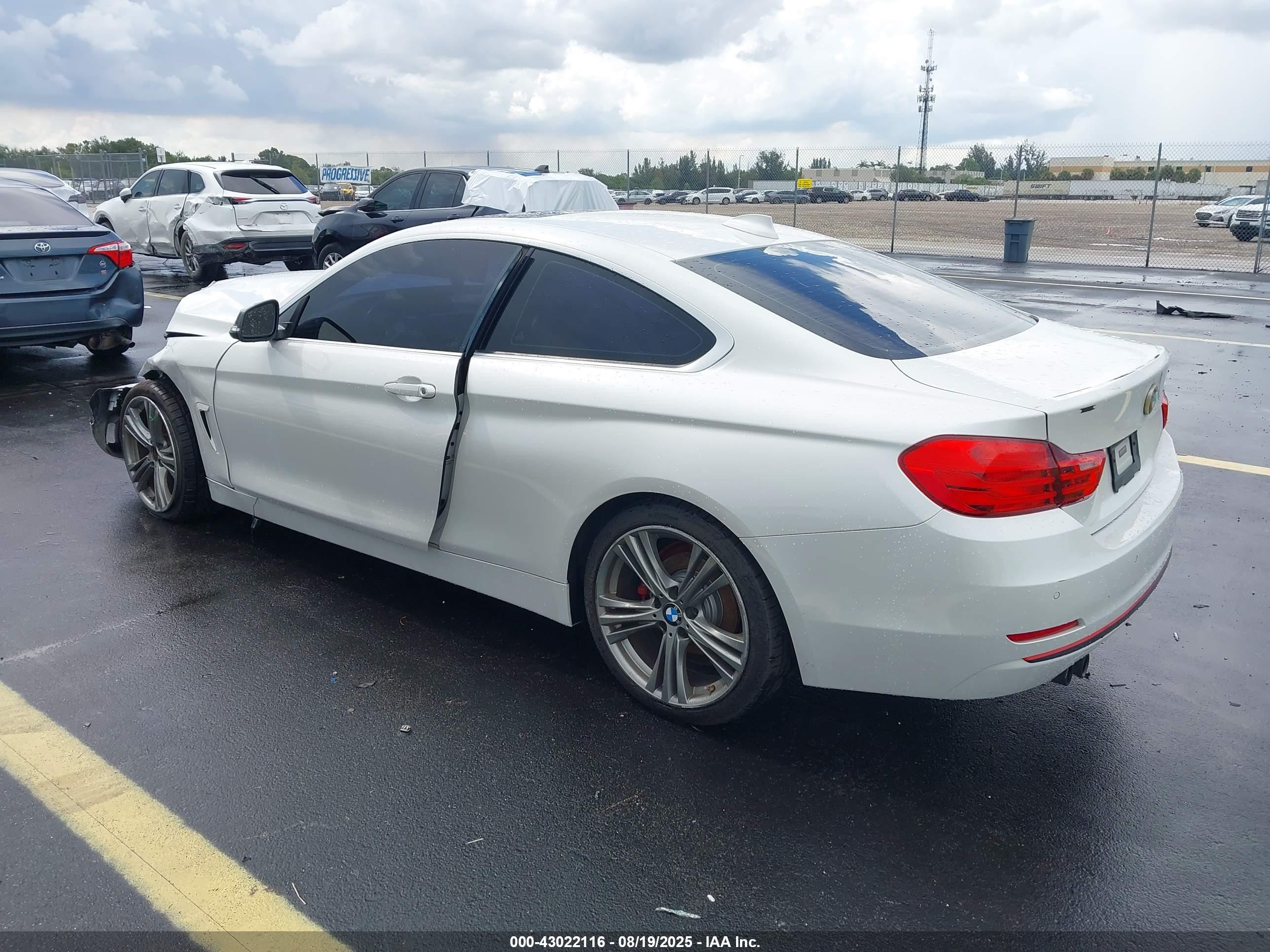 BMW 428I image 3