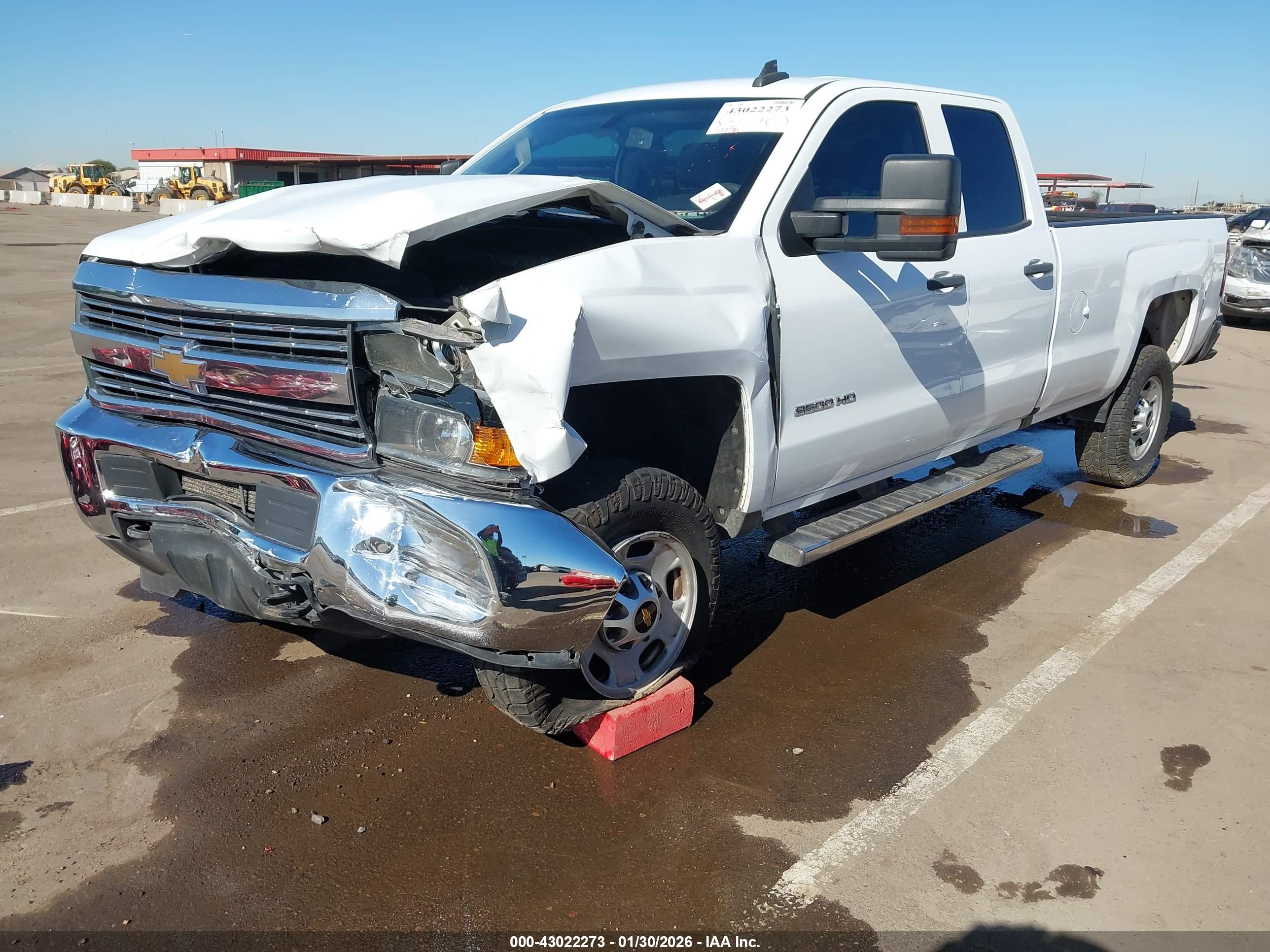 CHEVROLET SILVERADO image 2