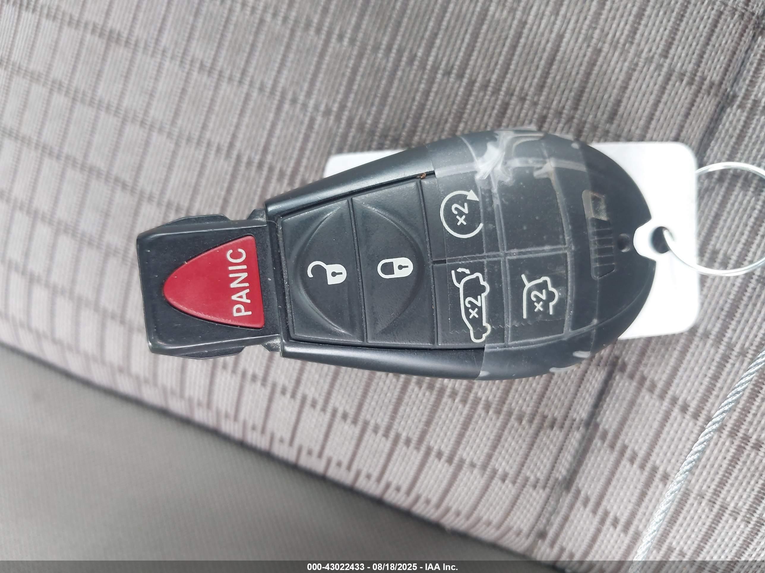 JEEP GRAND image 11