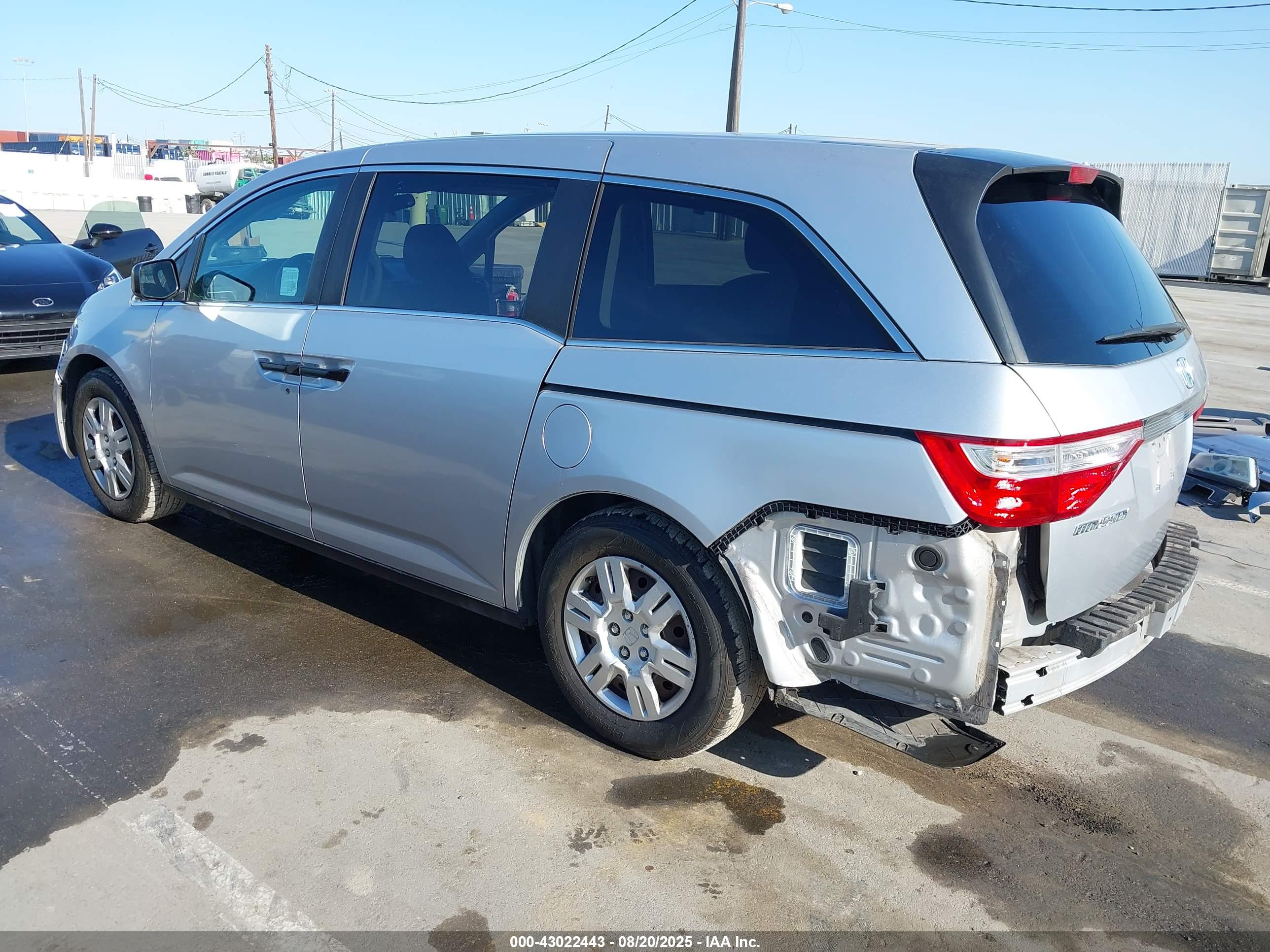 HONDA ODYSSEY image 3