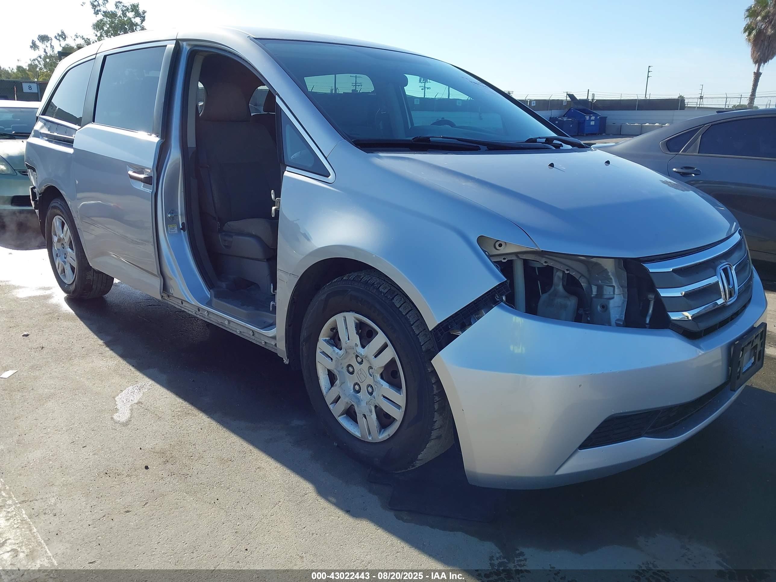 HONDA ODYSSEY image 6