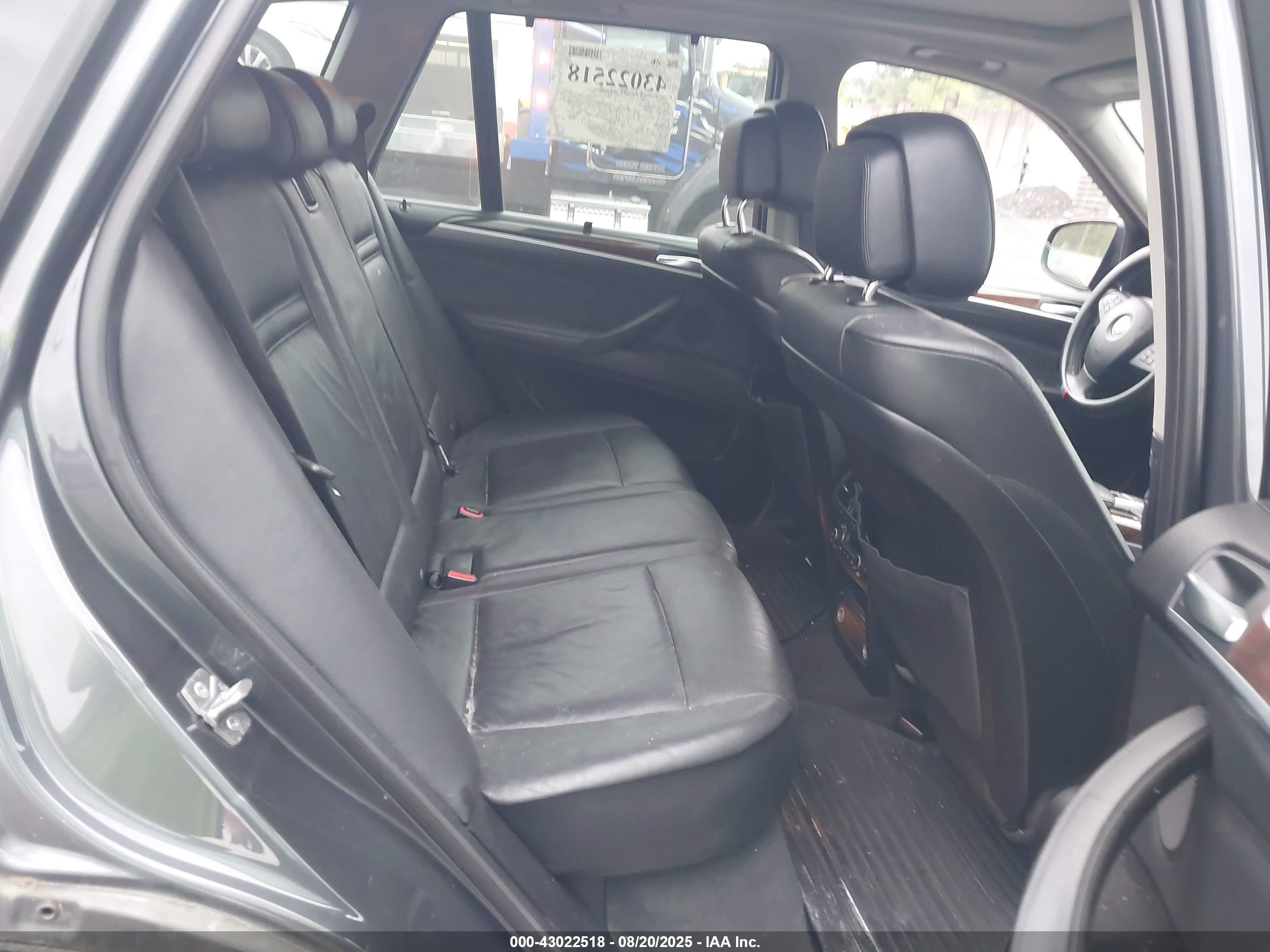 BMW X5 image 8