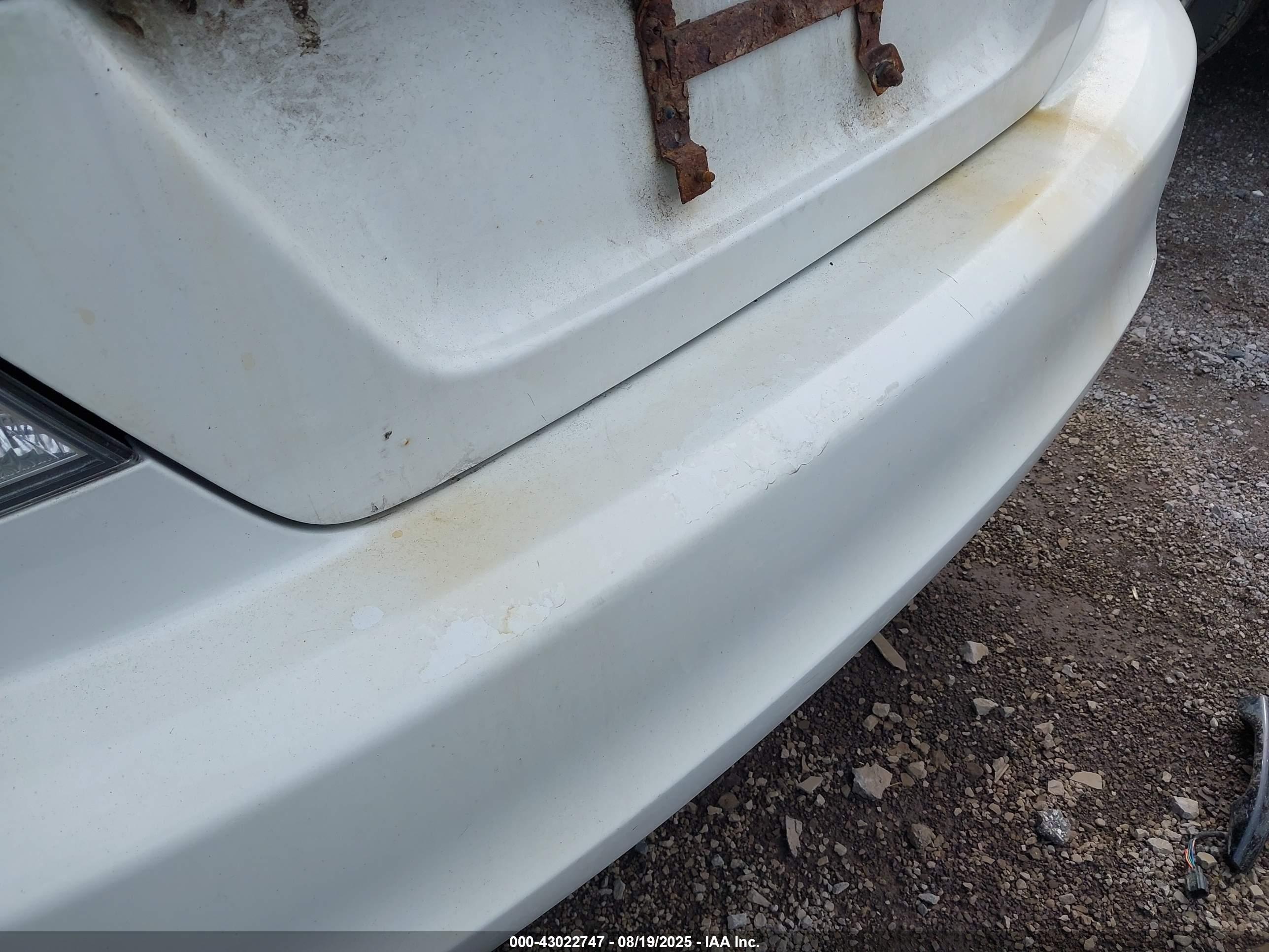 VOLVO C70 image 6