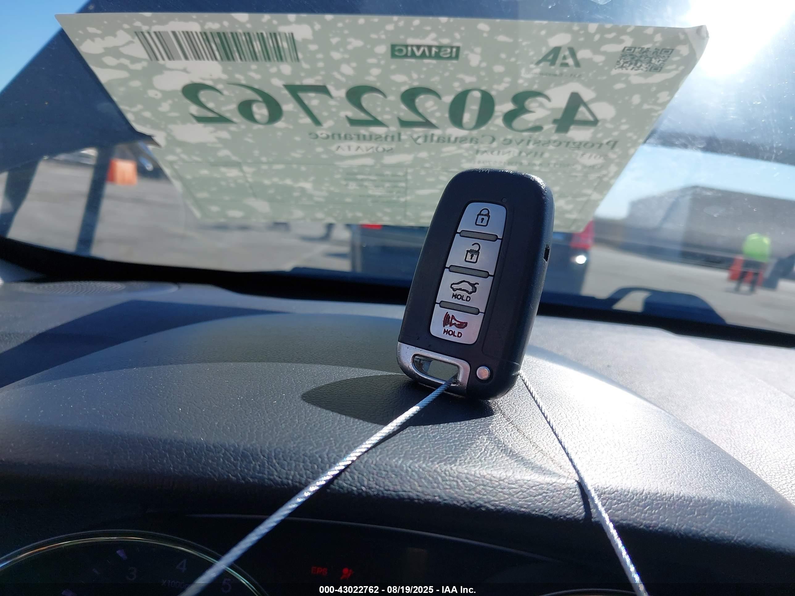 HYUNDAI SONATA image 11