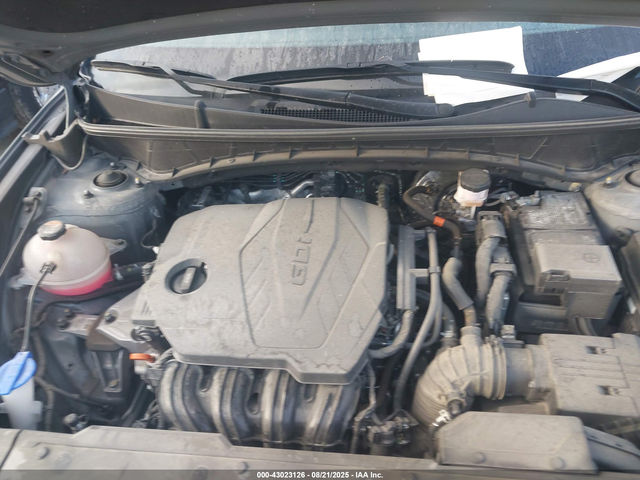 HYUNDAI TUCSON image 10