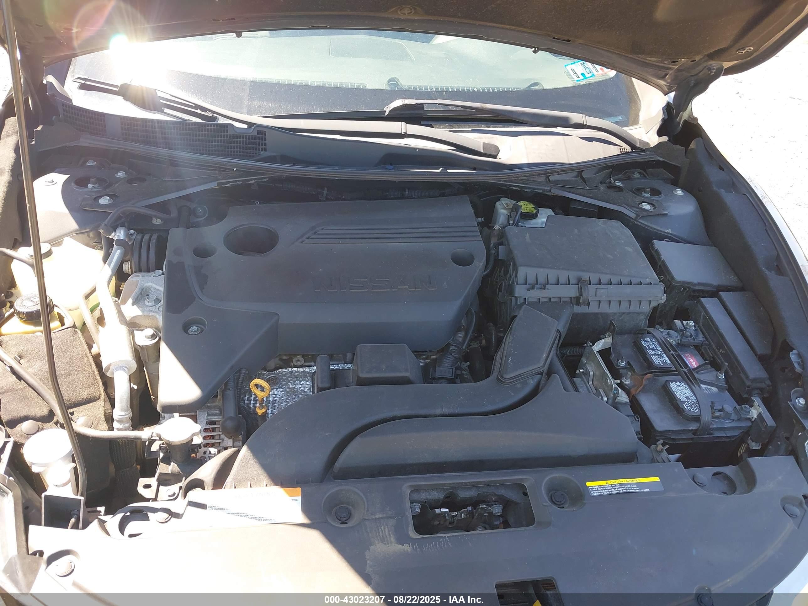 NISSAN ALTIMA image 10
