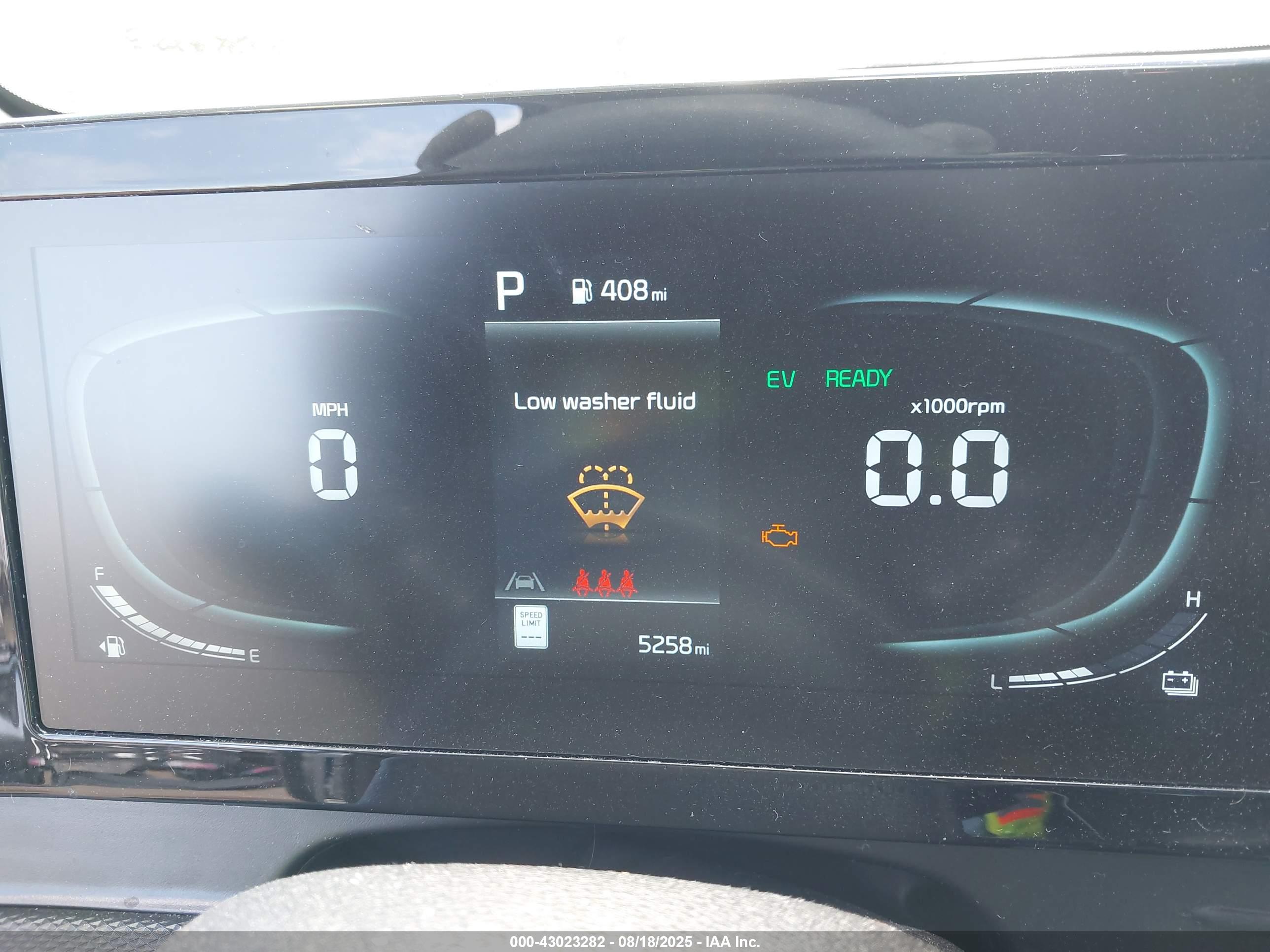 KIA SPORTAGE image 7