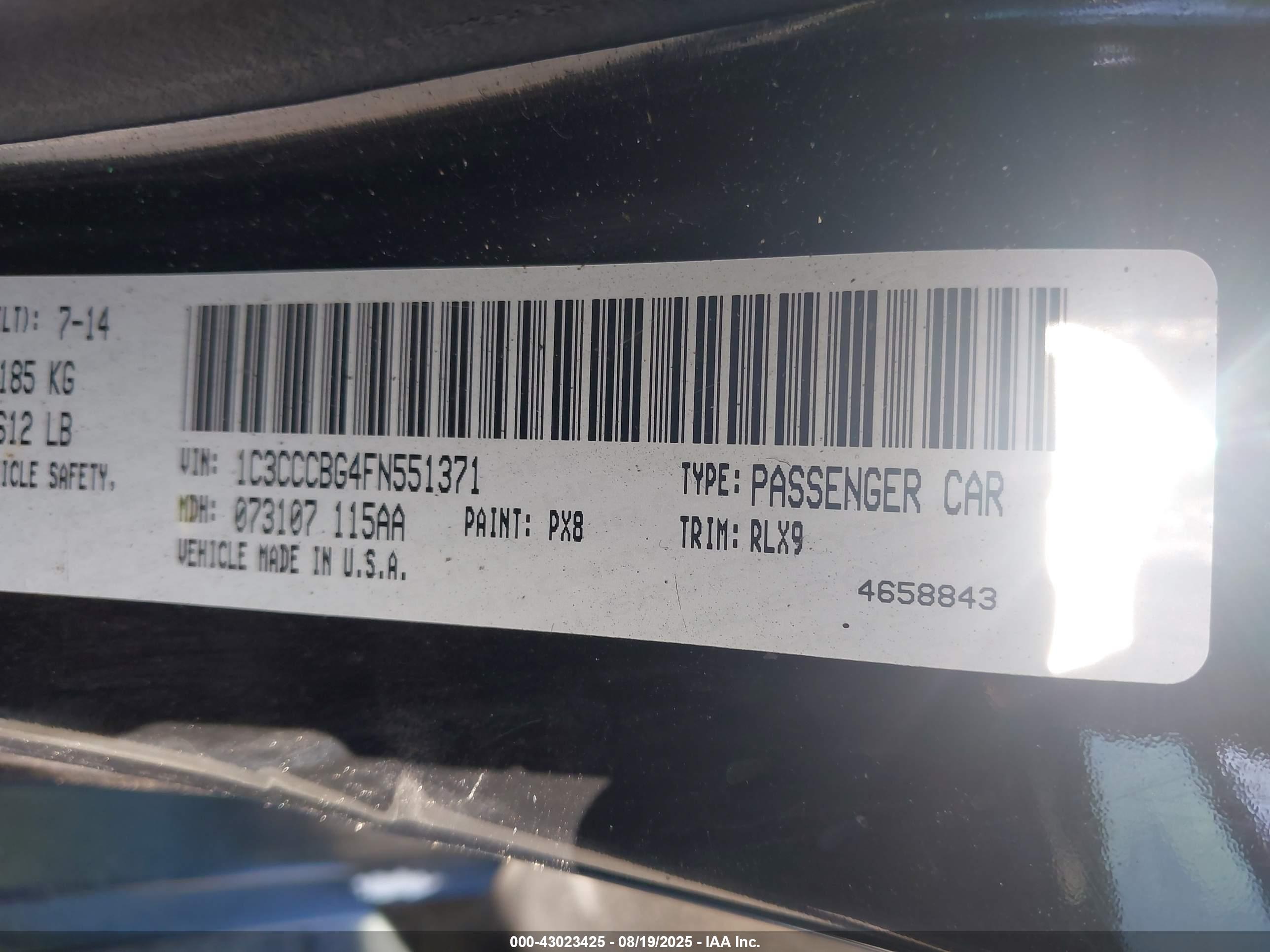 CHRYSLER 200 image 9