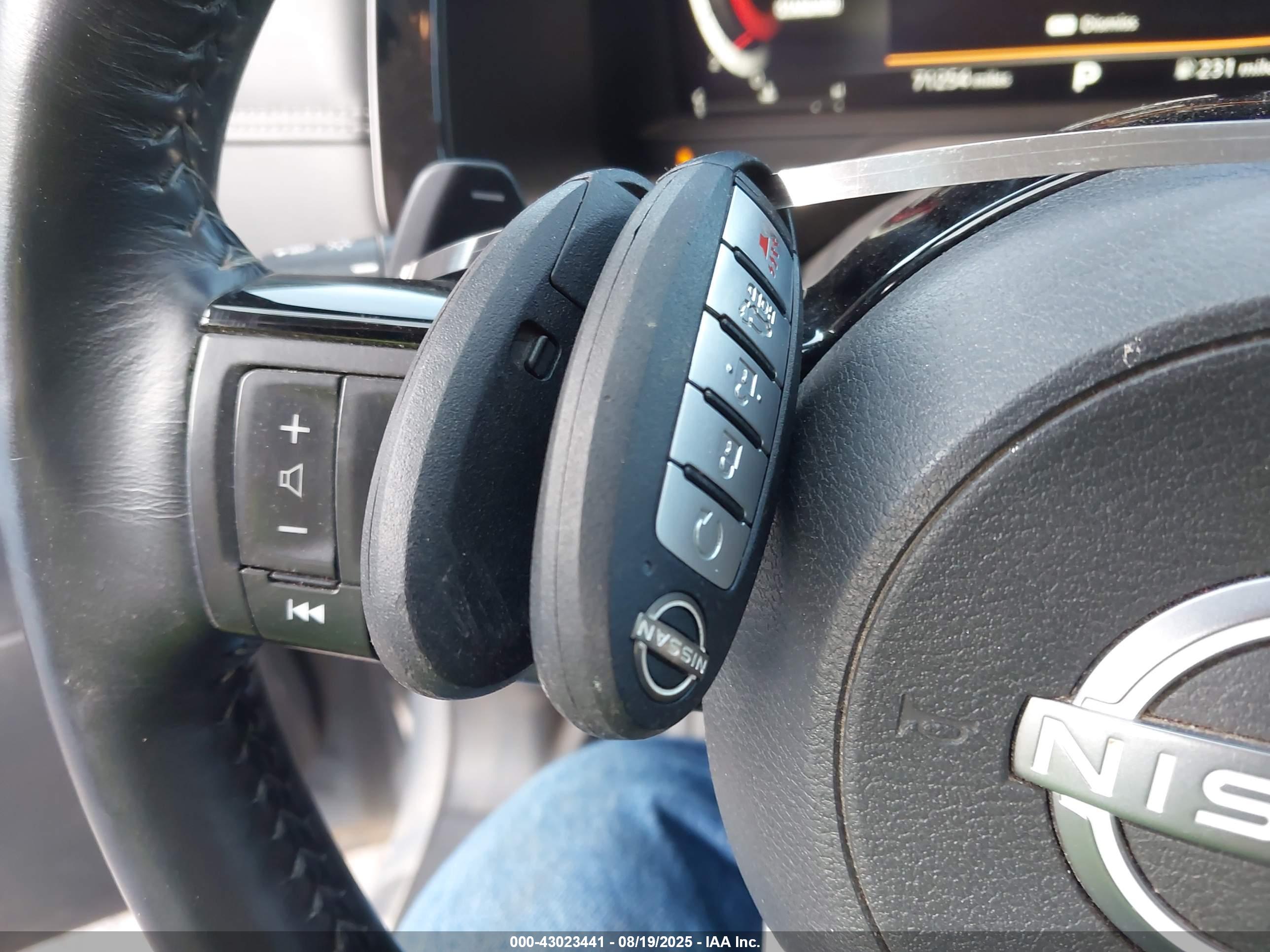 NISSAN PATHFINDER image 11