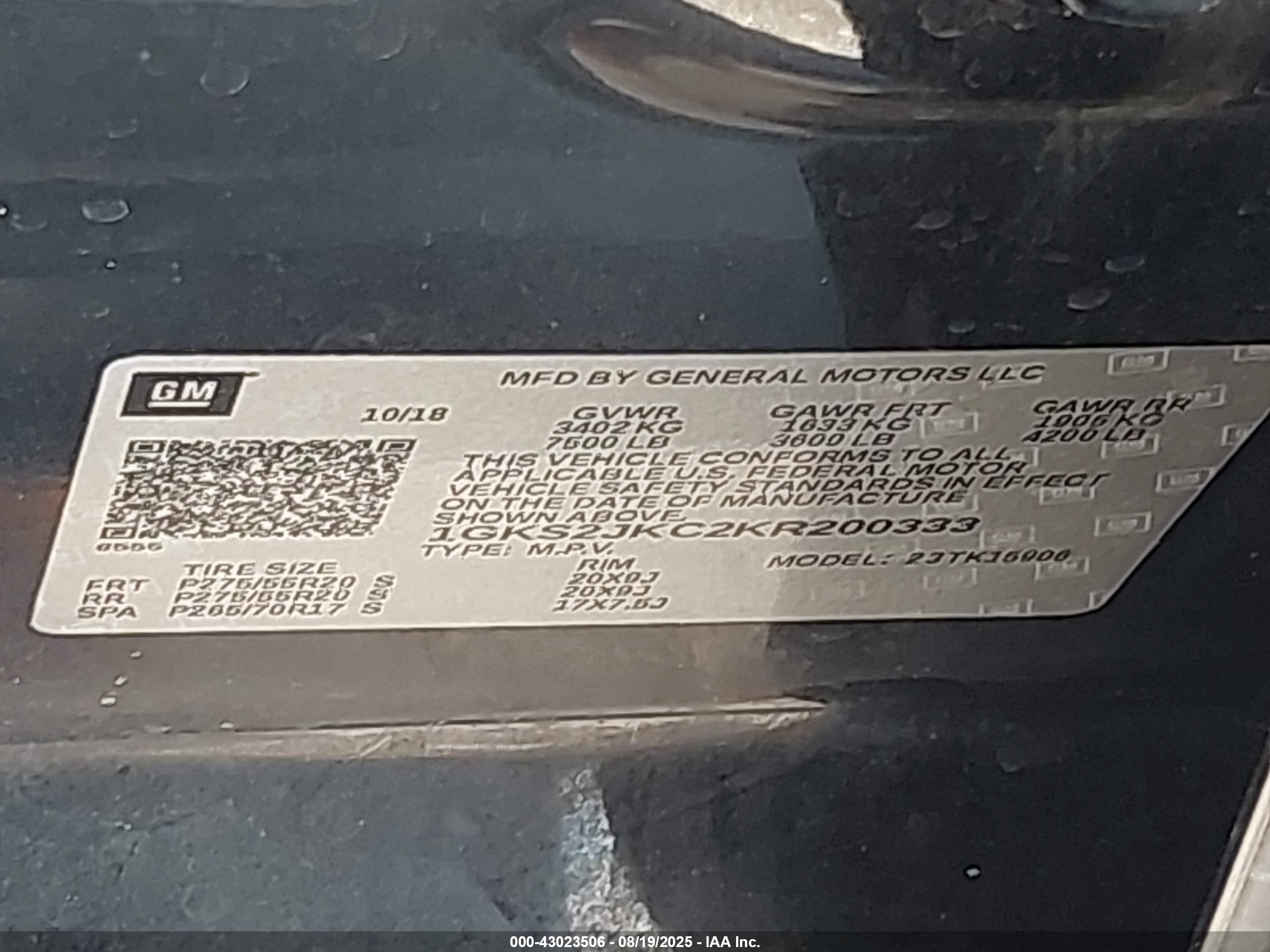 GMC YUKON image 9