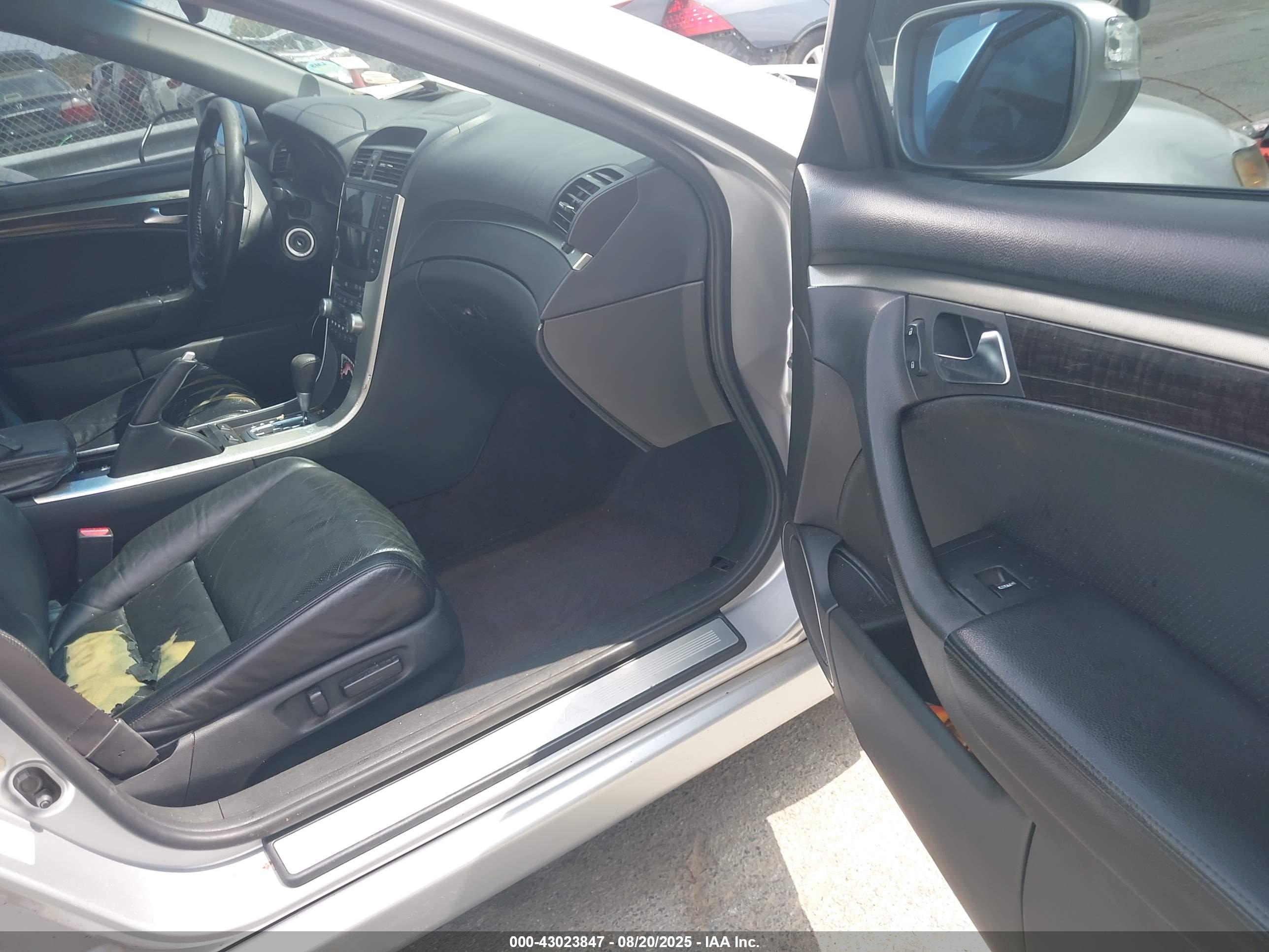 ACURA TL image 5