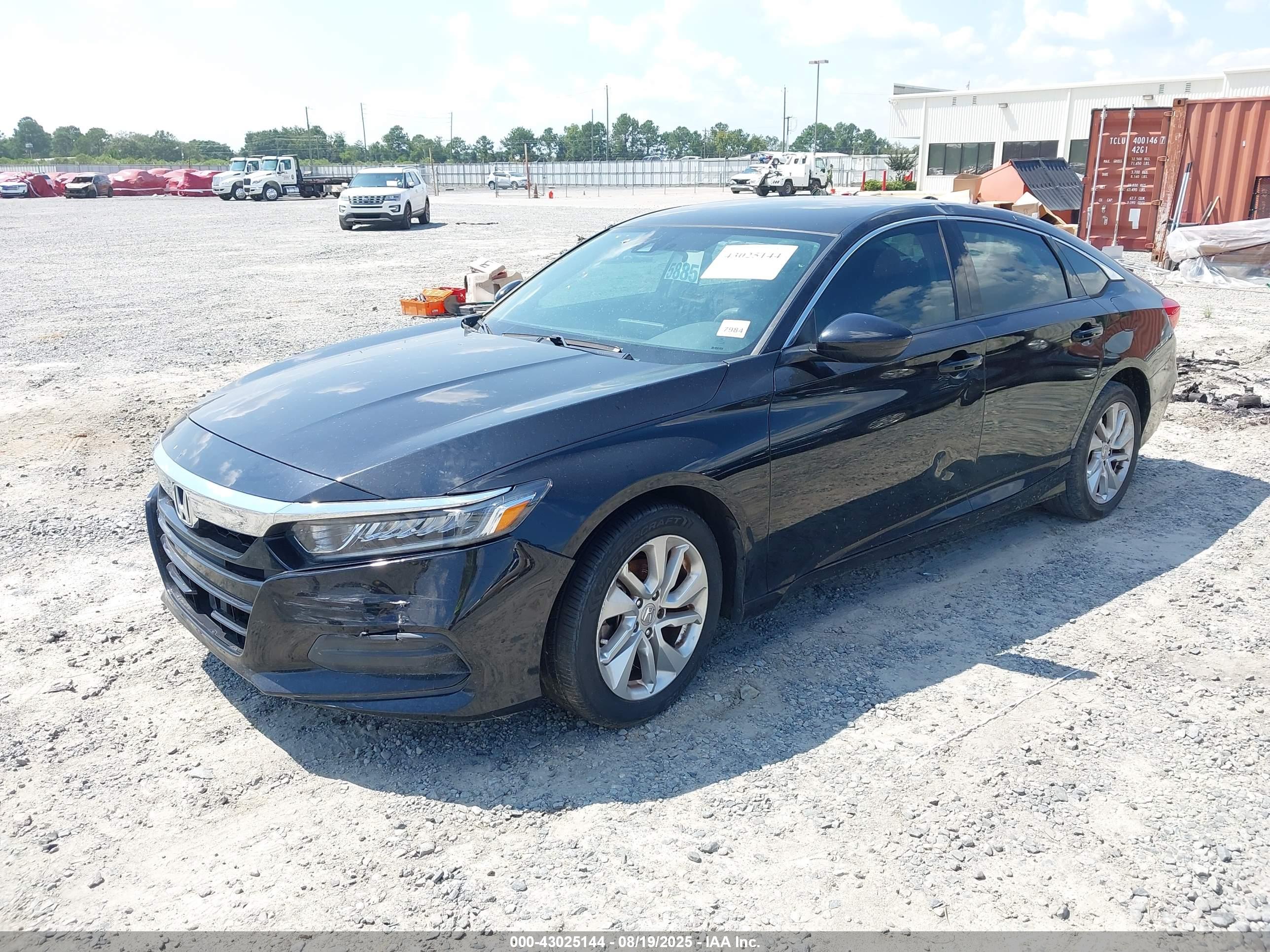 HONDA ACCORD image 2