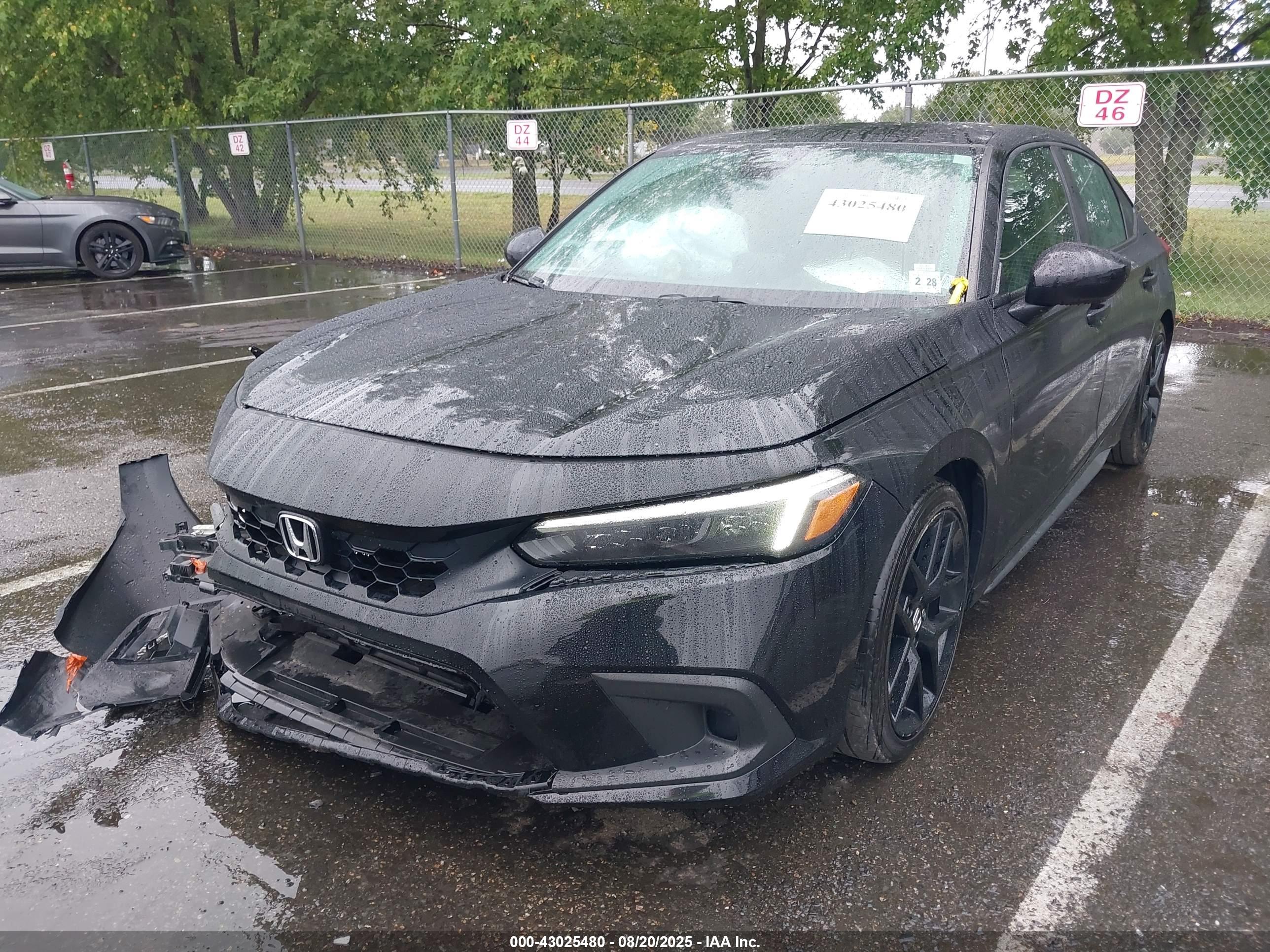 HONDA CIVIC image 2