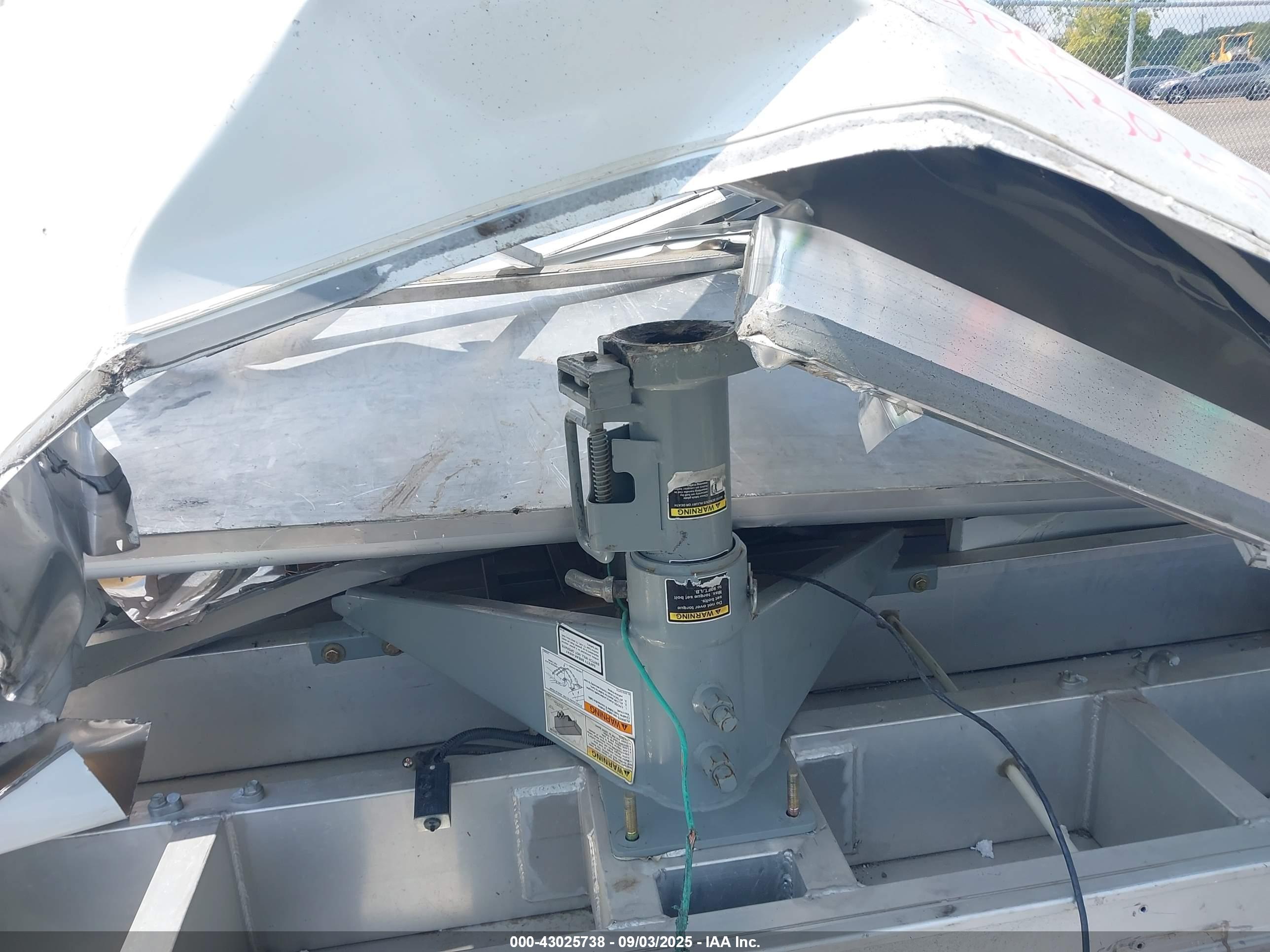 INTECH TRAILER image 10