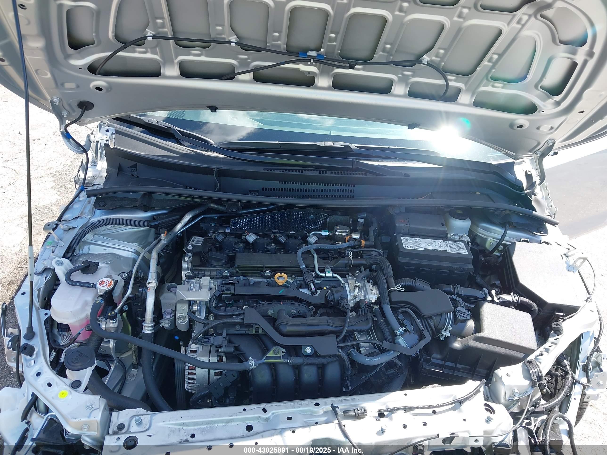 TOYOTA COROLLA image 10
